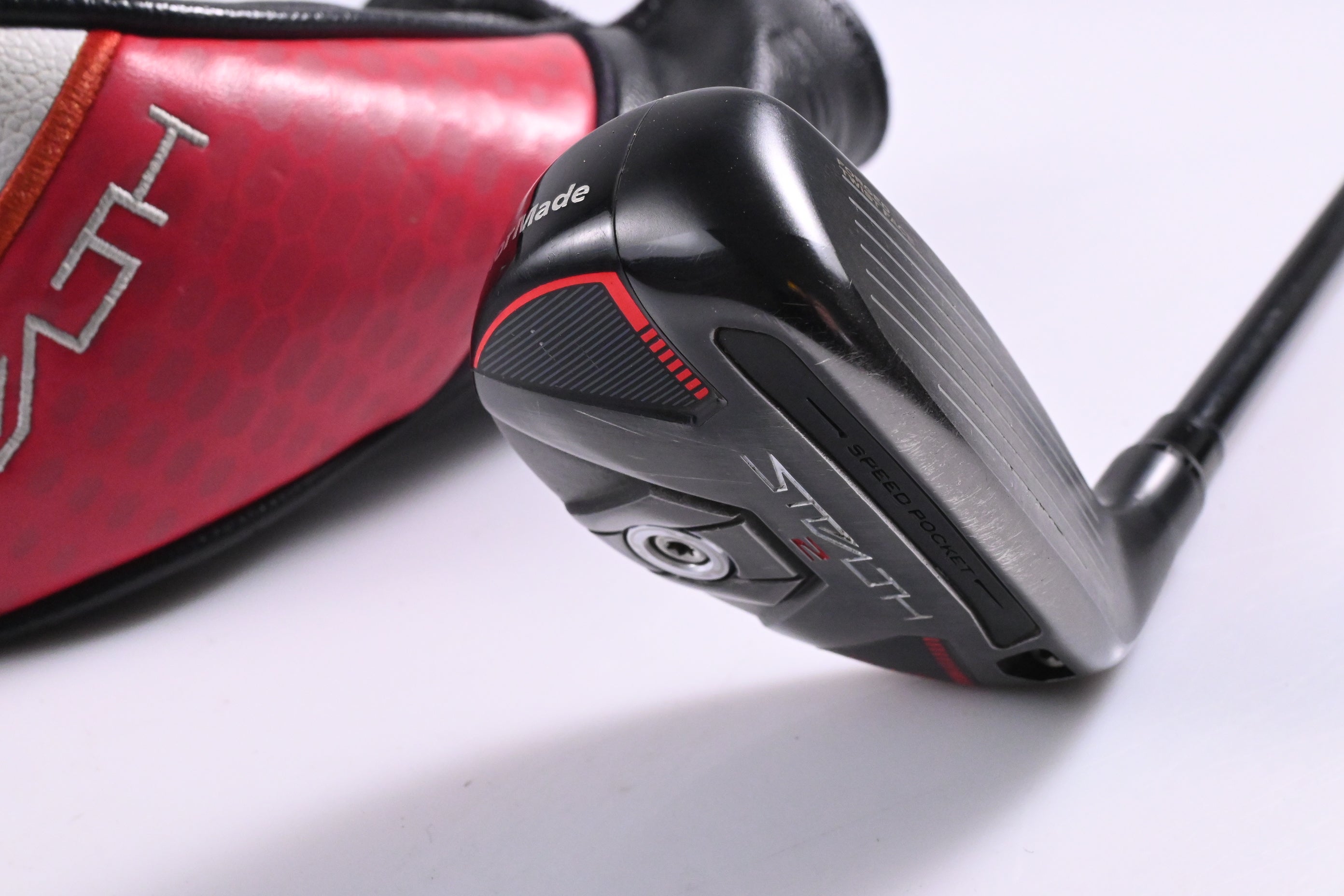 Taylormade Stealth 2 Plus #4 Hybrid / 22 Degree / Regular Flex Kai'li Red 75 Shaft