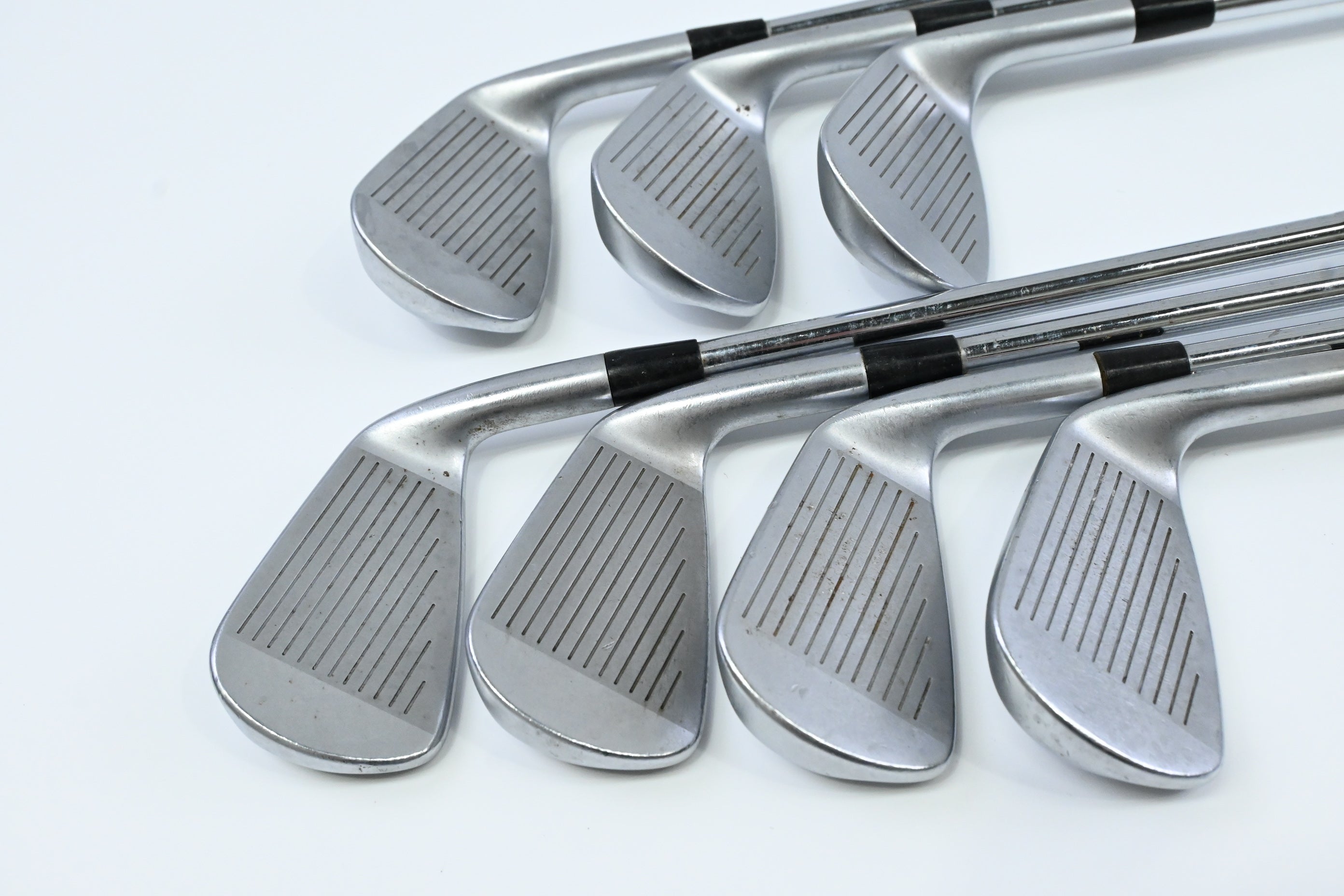 Left Hand Mizuno JPX 900 Forged Irons / 5-PW+GW / Stiff Flex KBS Tour 90 Shafts