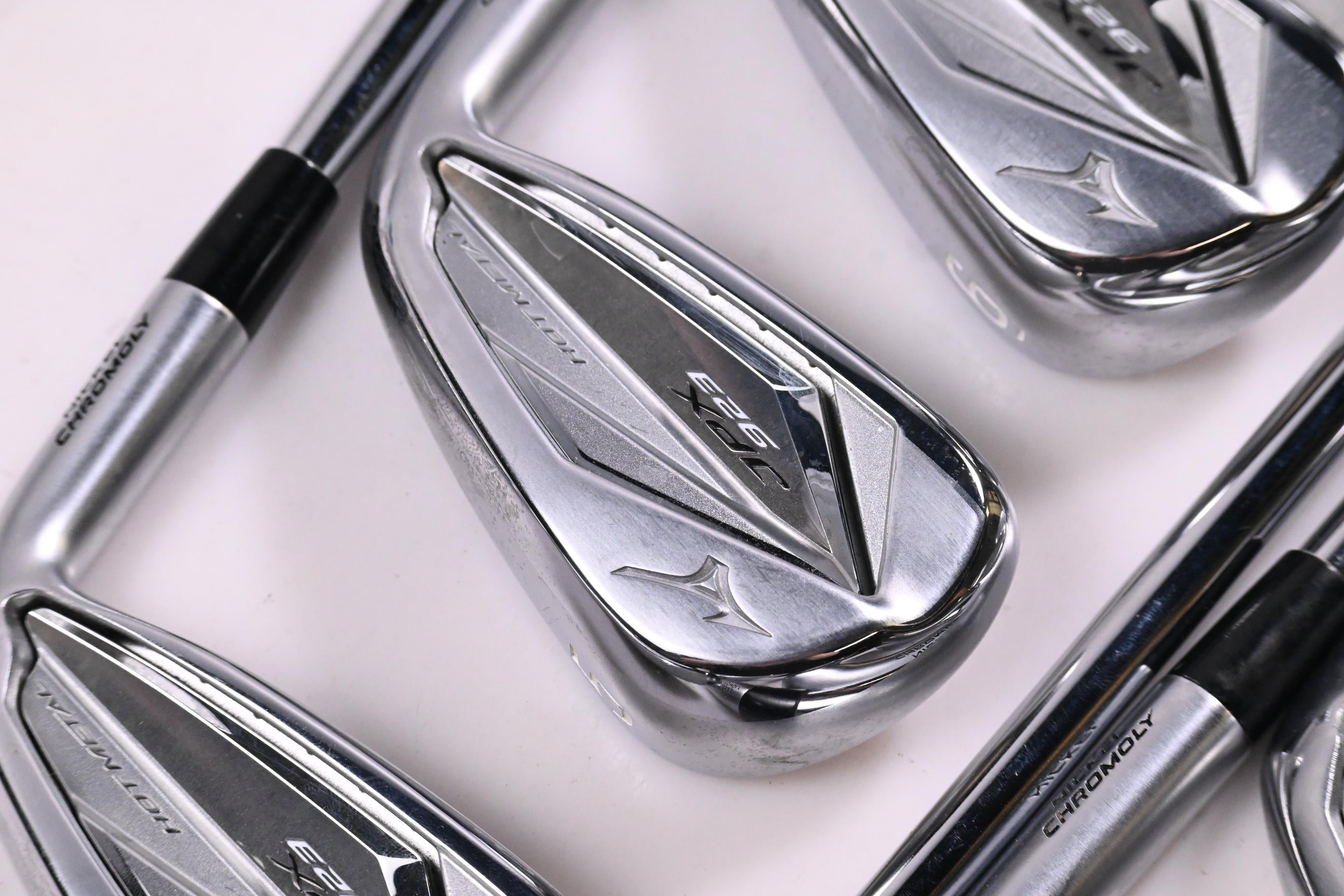 Mizuno JPX 923 Hot Metal Irons / 4-PW+GW+SW / X-Flex KBS Tour Shafts