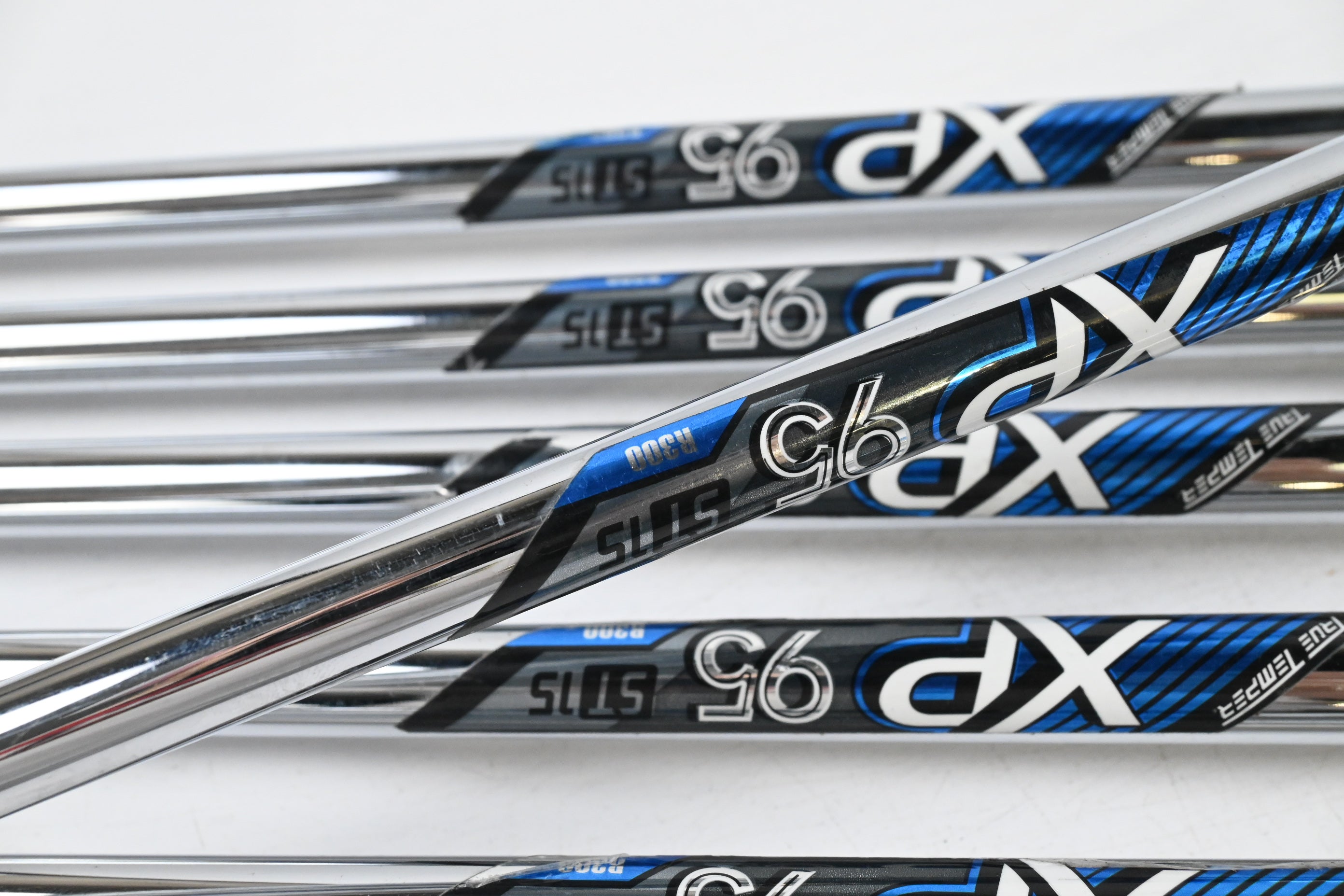Callaway Rogue Irons / 5-PW / Regular Flex XP 95 Shafts