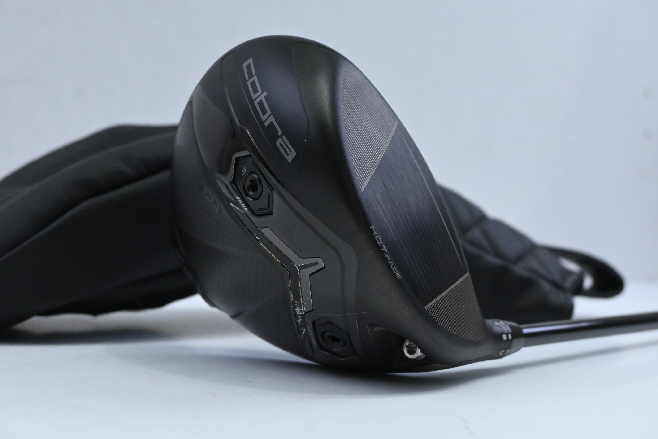 Cobra DS-Adapt LS Driver / 9 Degree / Stiff Flex Denali Black 60 Shaft