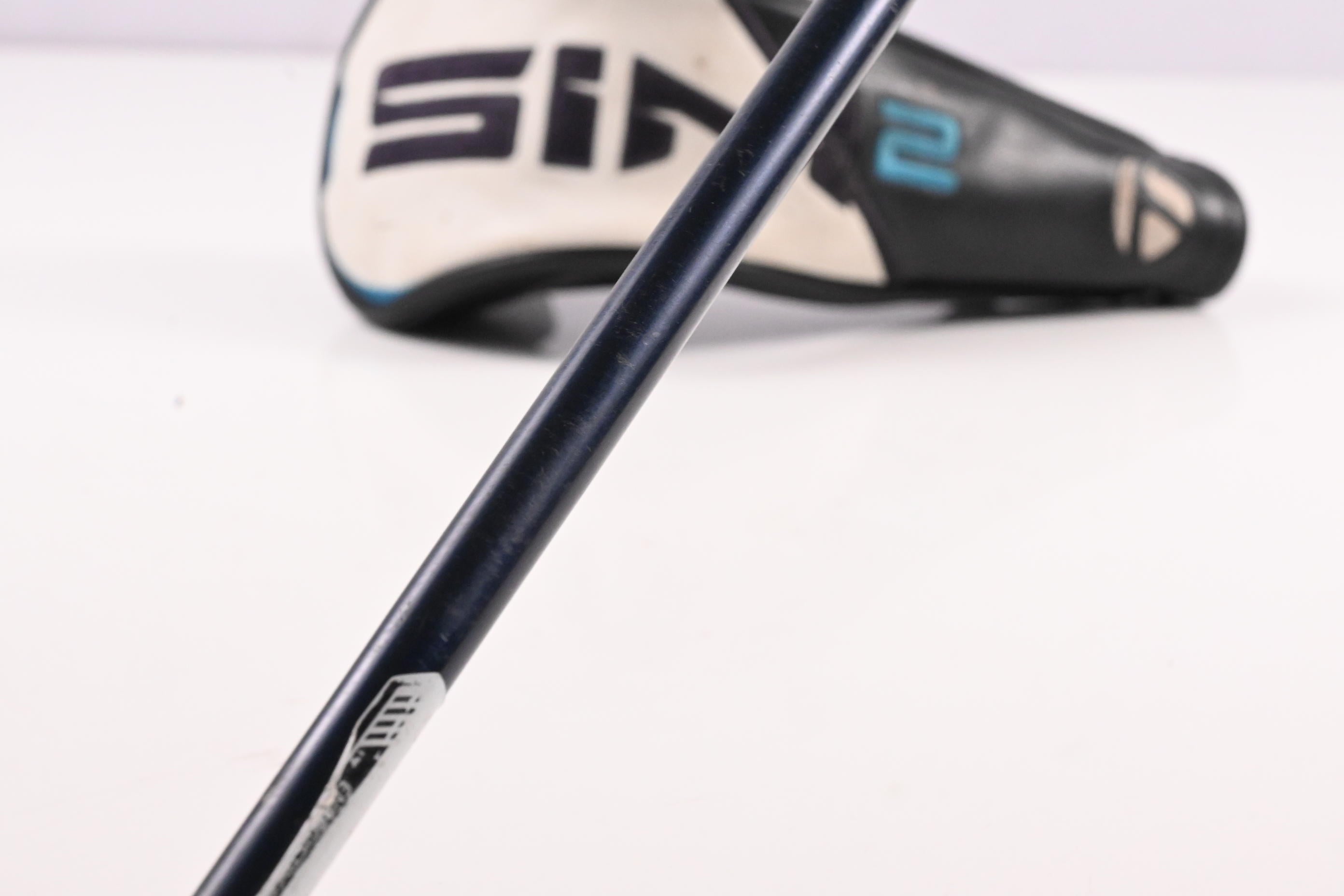 Taylormade SIM2 Max #3 Hybrid / 19 Degree / Stiff Flex Ventus Blue 7 Shaft