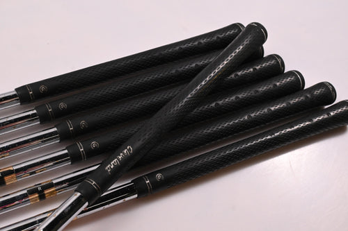 Cleveland CG4 Irons / 4-PW / Regular Flex Cleveland Action Lite Shafts