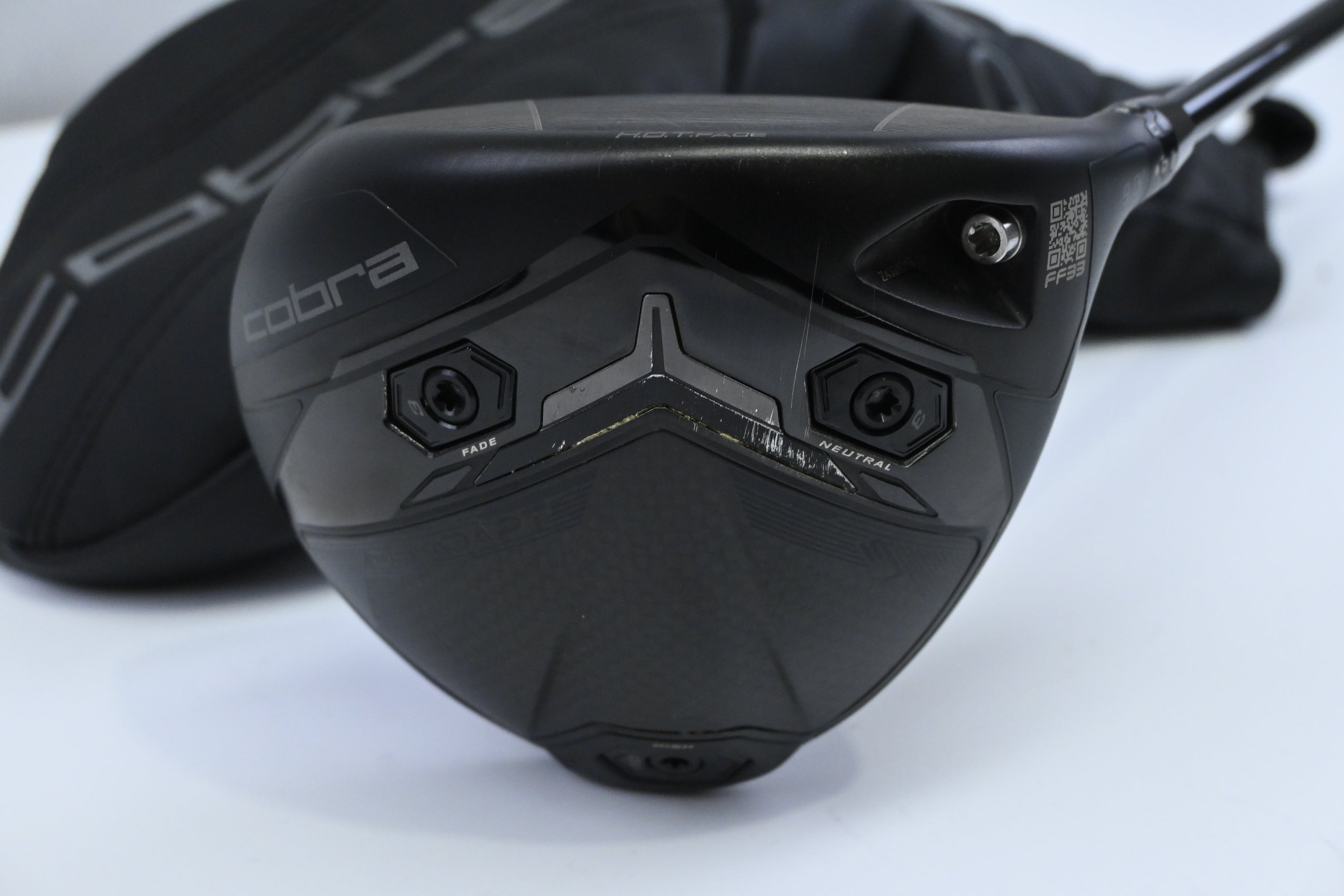 Cobra DS-Adapt LS Driver / 9 Degree / Stiff Flex Denali Black 60 Shaft