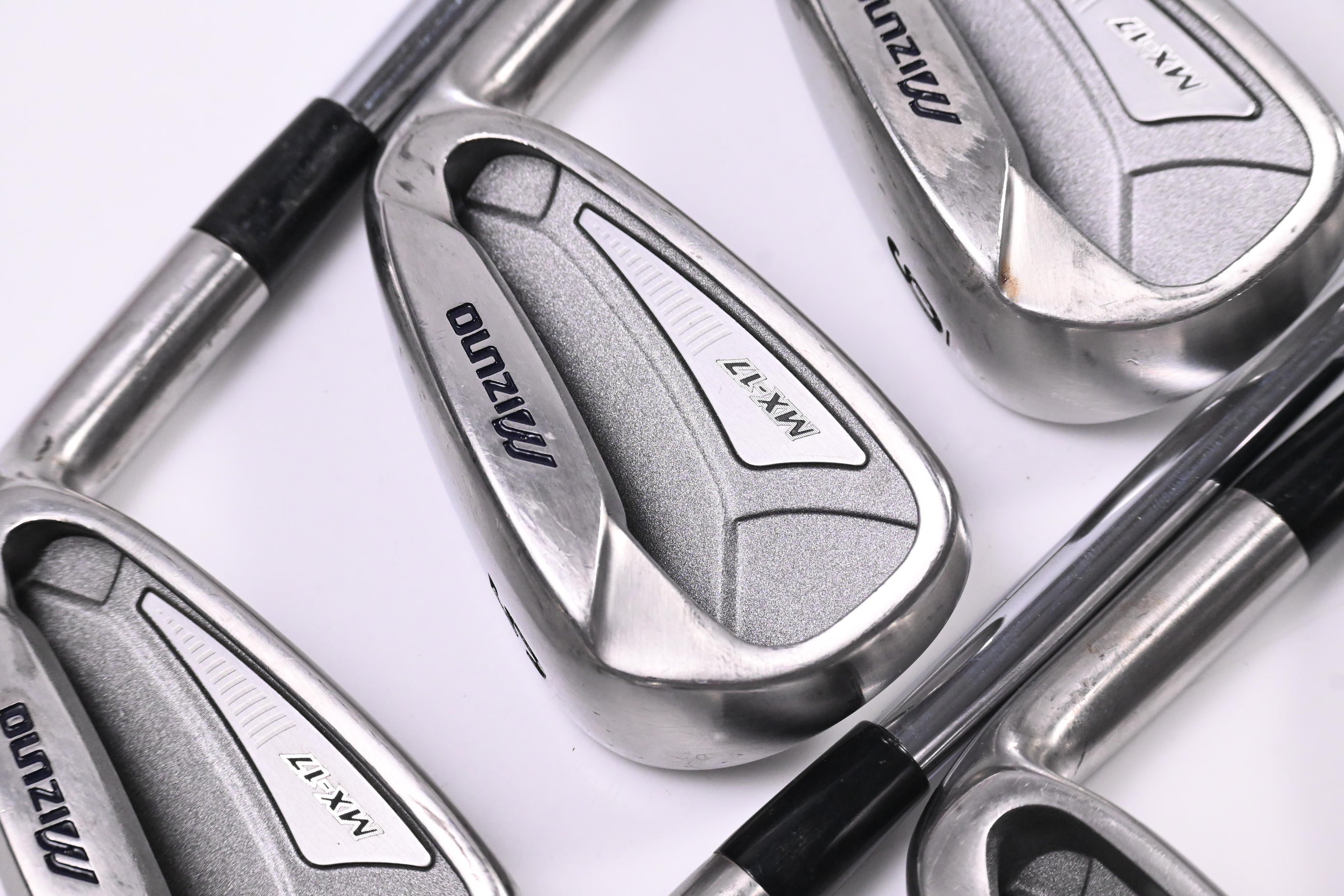 Mizuno MX-17 Irons / 4-PW+SW / Regular Flex Mizuno DynaFlex Shafts