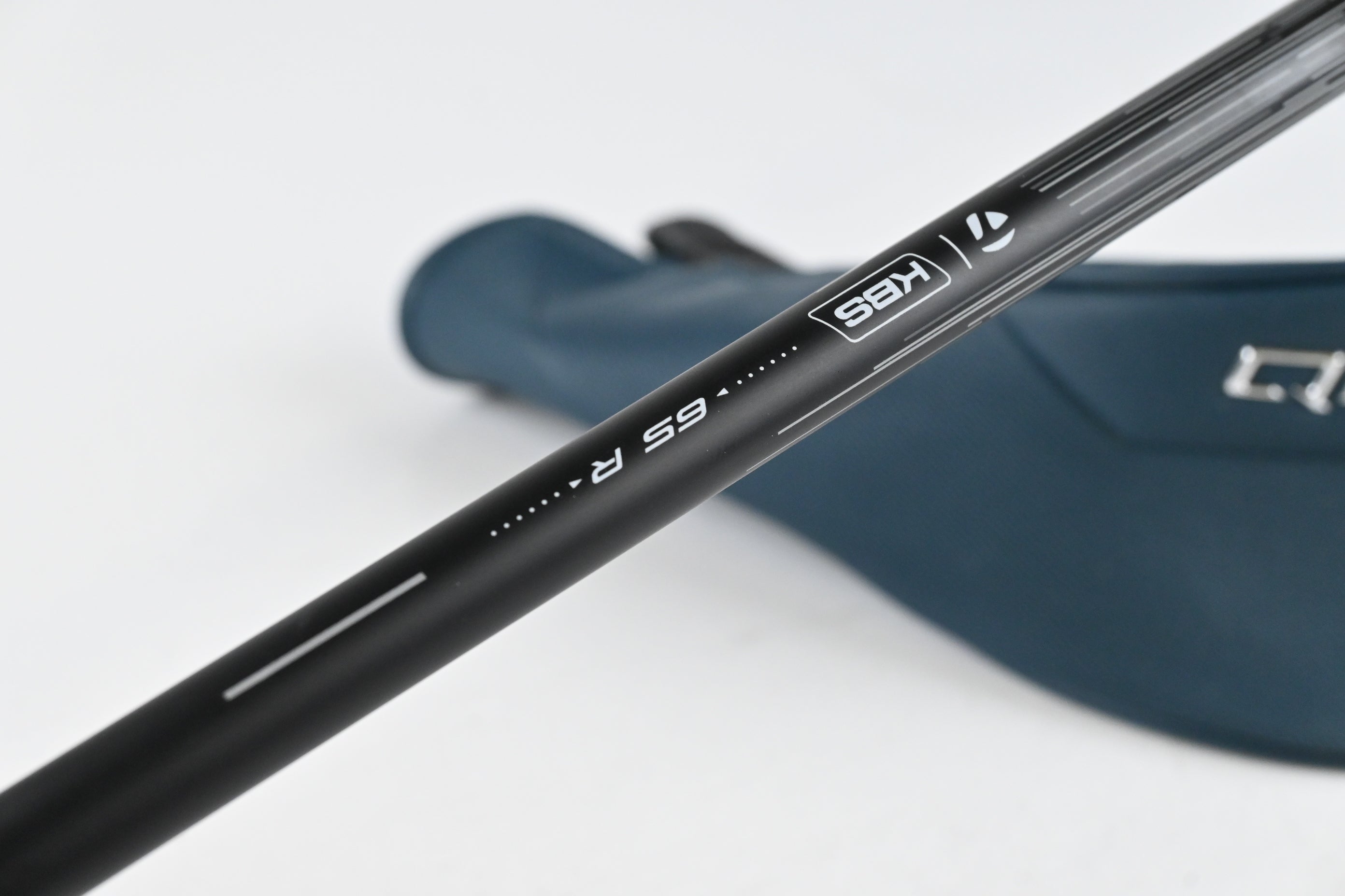 Left Hand Taylormade Qi4D Max #4 Hybrid / 22 Degree / Regular Flex REAX By KBS