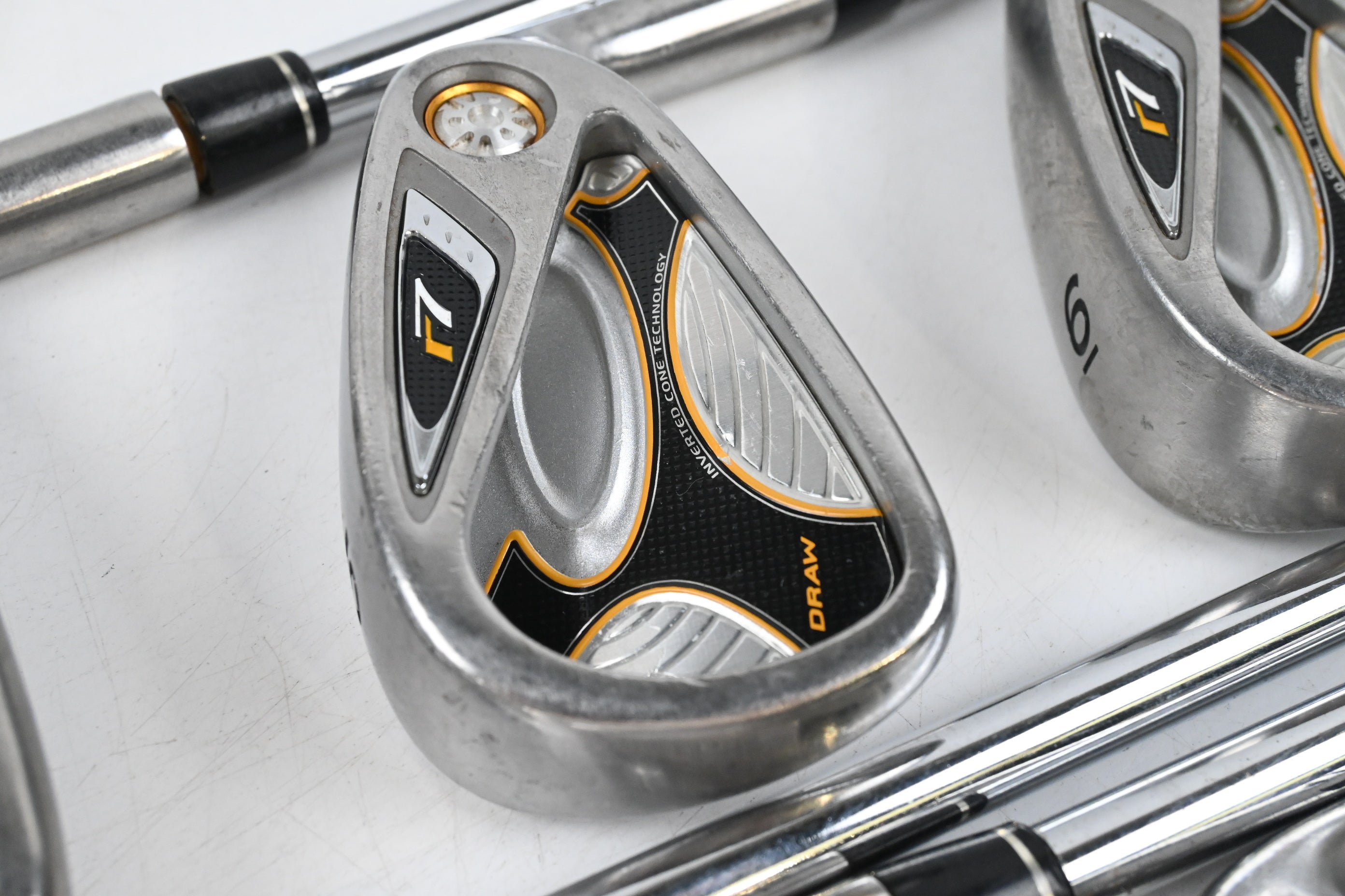 Taylormade R7 Draw Irons / 4-PW / Regular Flex Taylormade T-Step 90