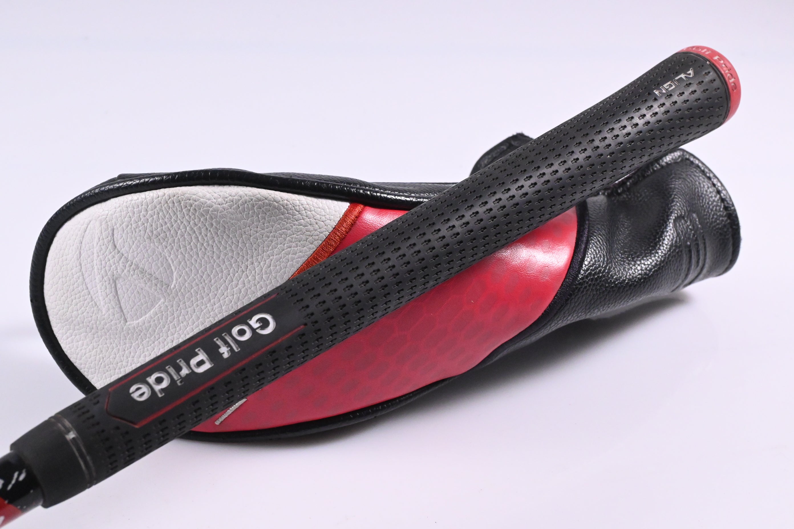 Taylormade Stealth 2 Plus #4 Hybrid / 22 Degree / Regular Flex Kai'li Red 75 Shaft