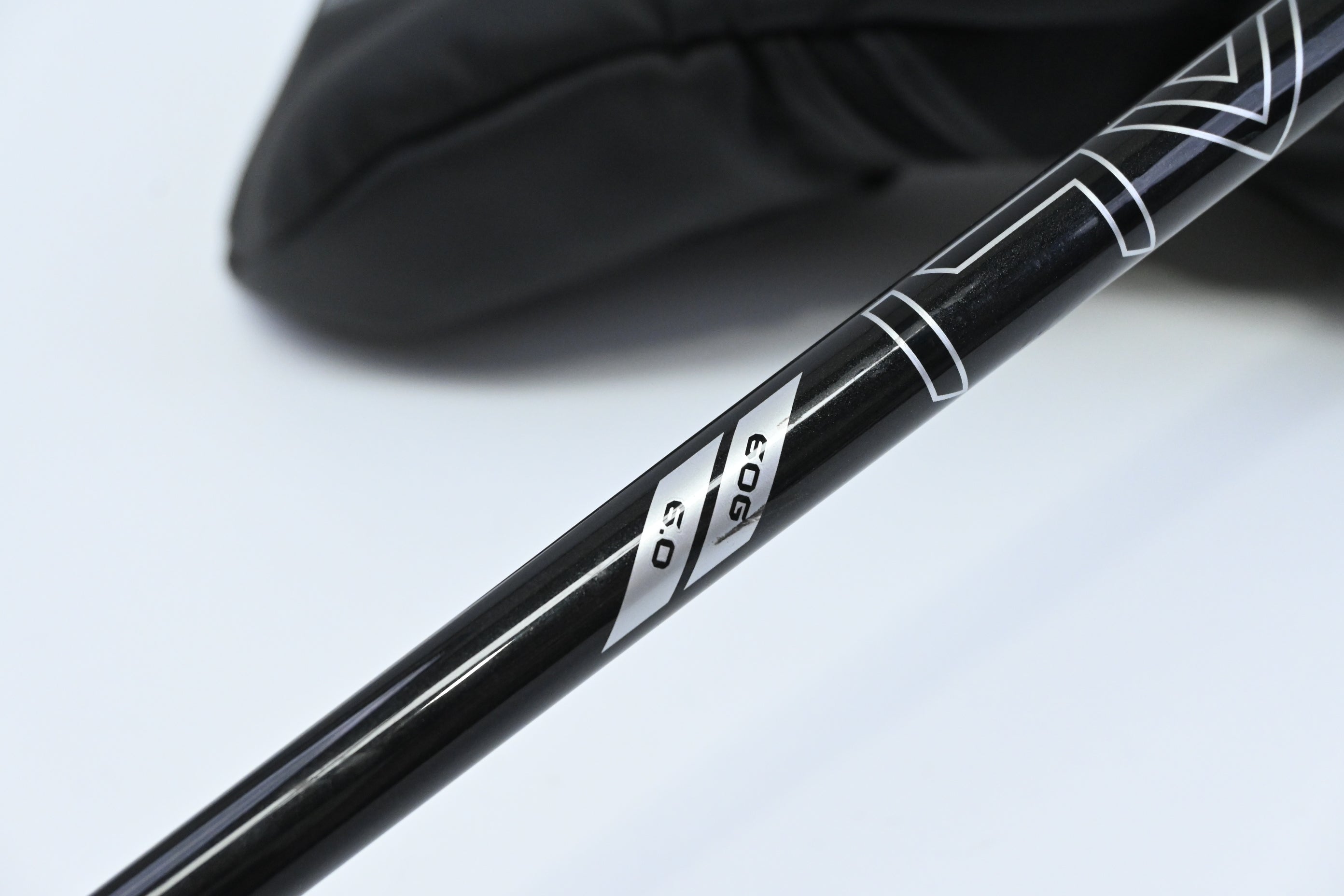 Cobra DS-Adapt LS Driver / 9 Degree / Stiff Flex Denali Black 60 Shaft