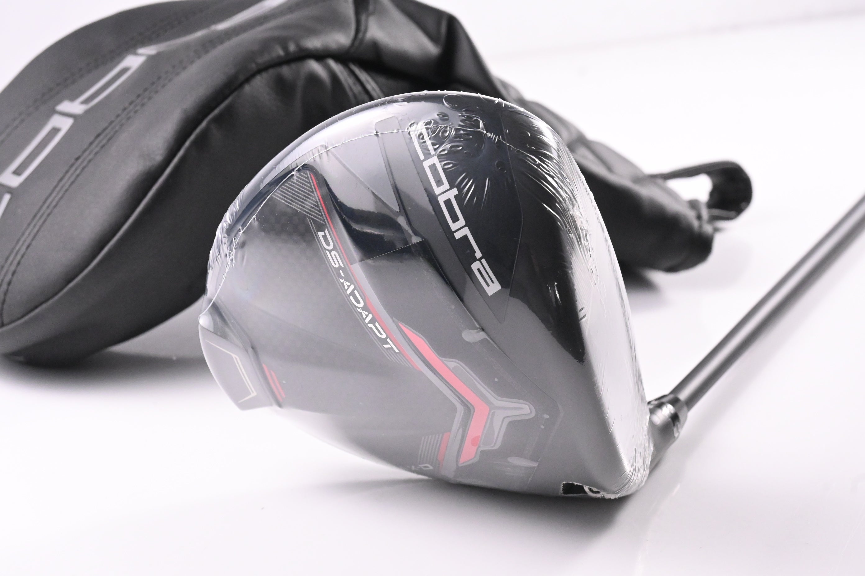 Cobra DS-Adapt MAX-D Driver / 10.5 Degree / Regular Flex Vanquish 4 Shaft