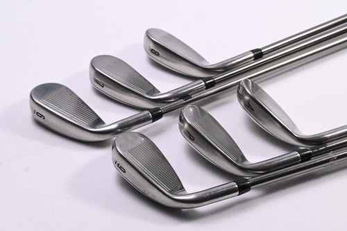 Callaway Mavrik Iron / 6-PW+GW / Regular Flex UST Recoil ESX Shafts