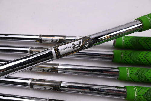 Taylormade Rocketbladez Irons / 4-PW / Regular Flex Rocketfuel 85 Shafts