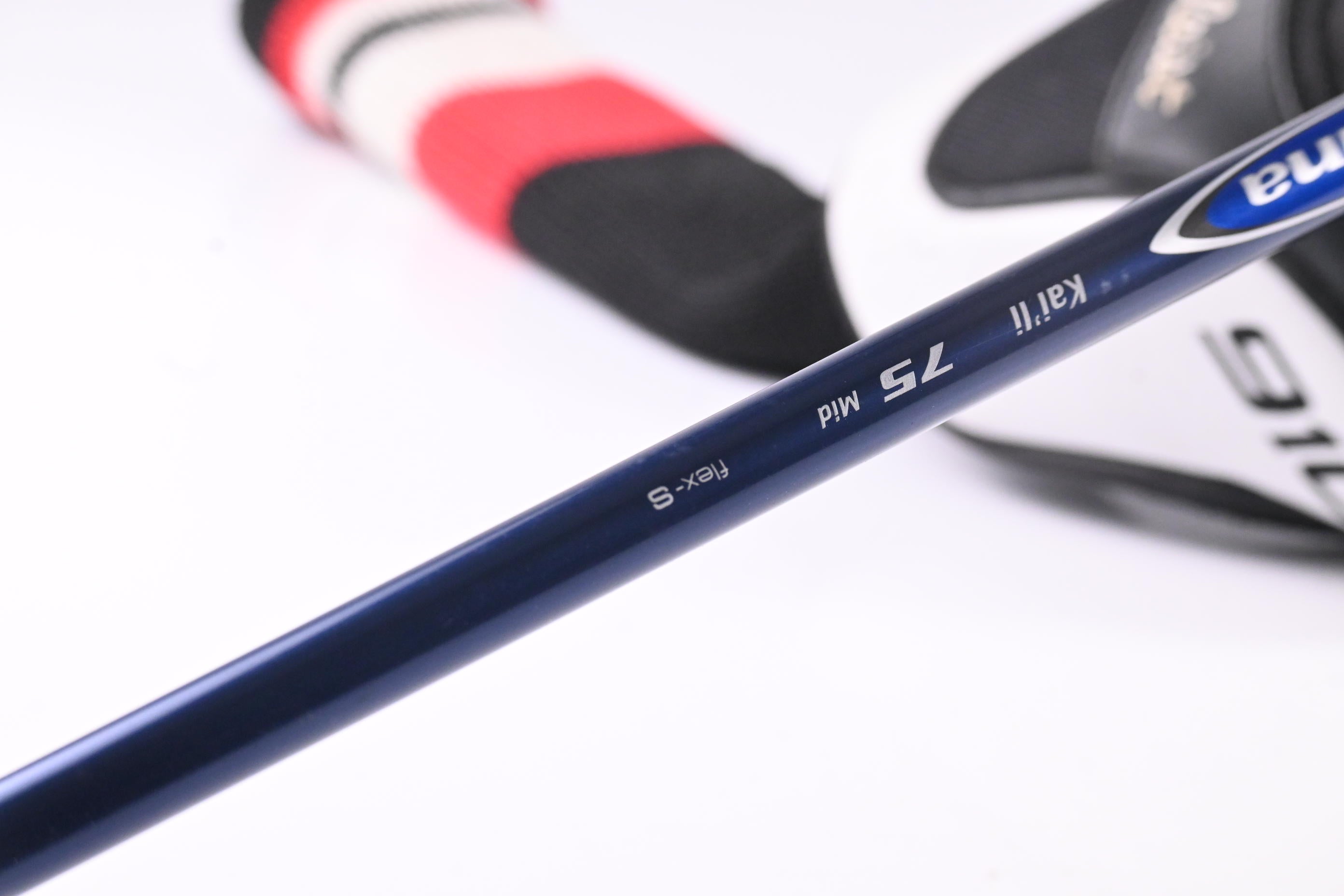 Titleist 910 F #5 Wood / 17 Degree / Stiff Flex Diamana Kai`li 75 Shaft