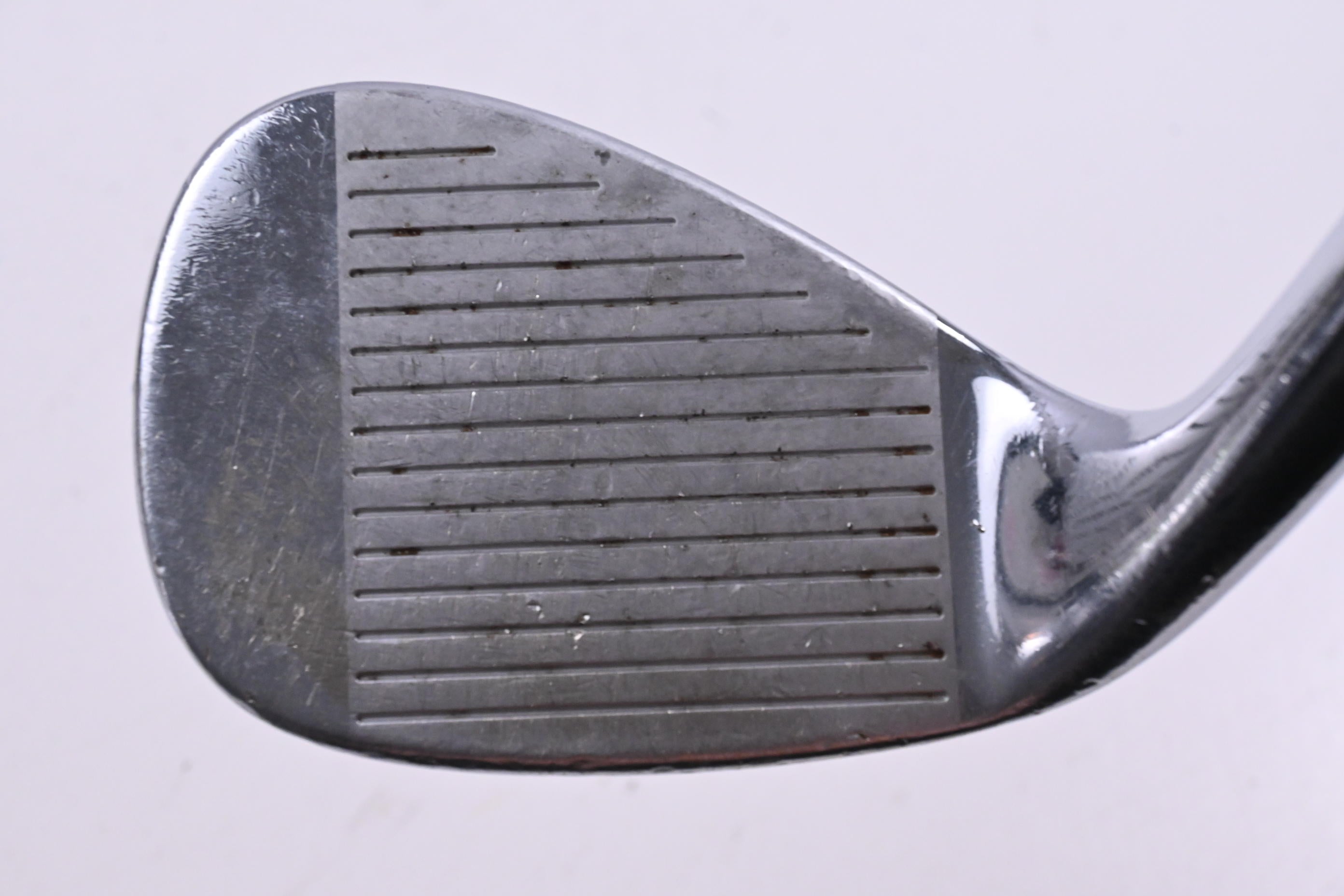 Cleveland 588 DSG Sand Wedge / 54 Degree / Wedge Flex Dynamic Gold Shaft