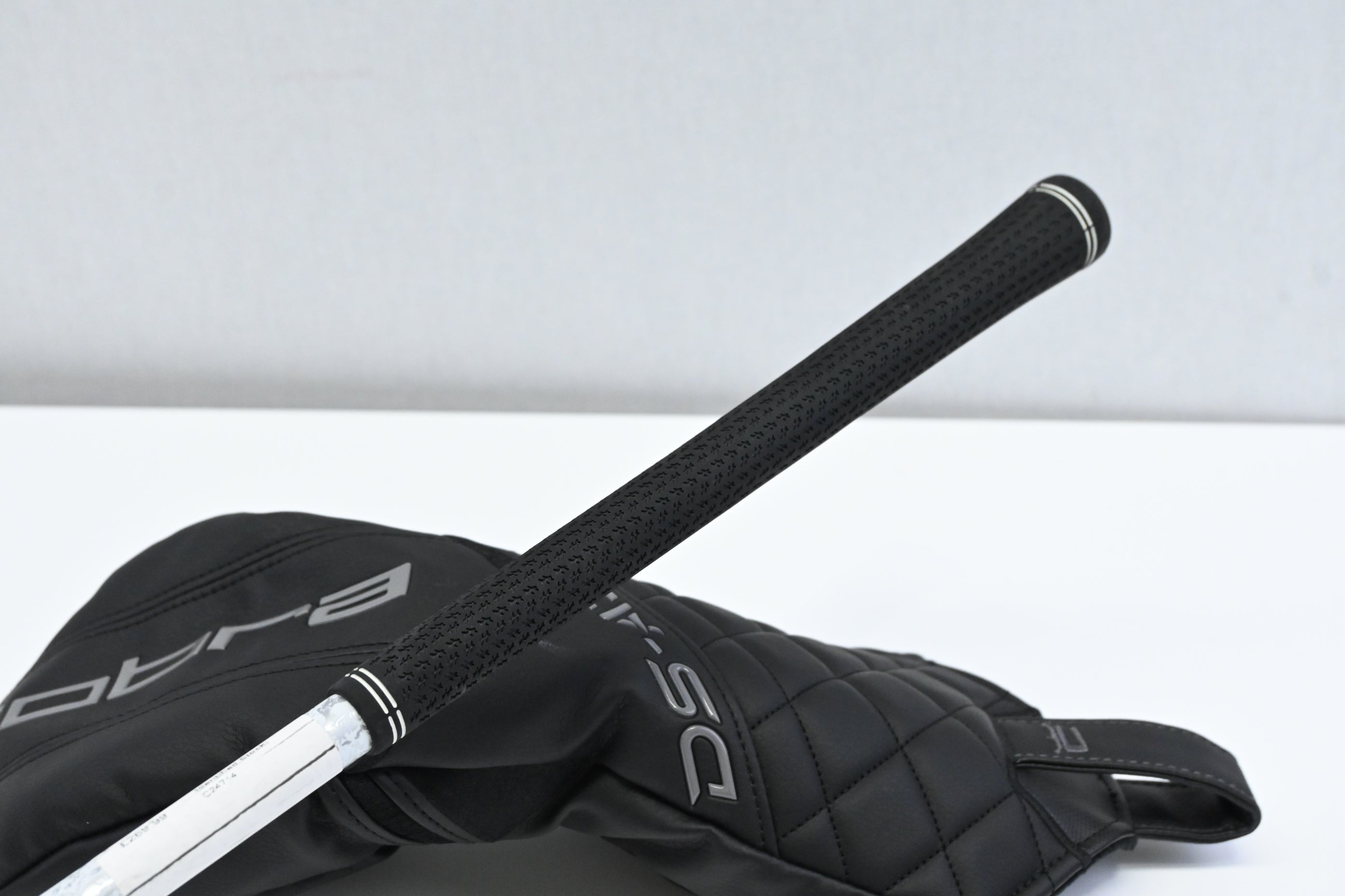 Cobra DS-Adapt LS Driver / 9 Degree / Stiff Flex Denali Black 60 Shaft