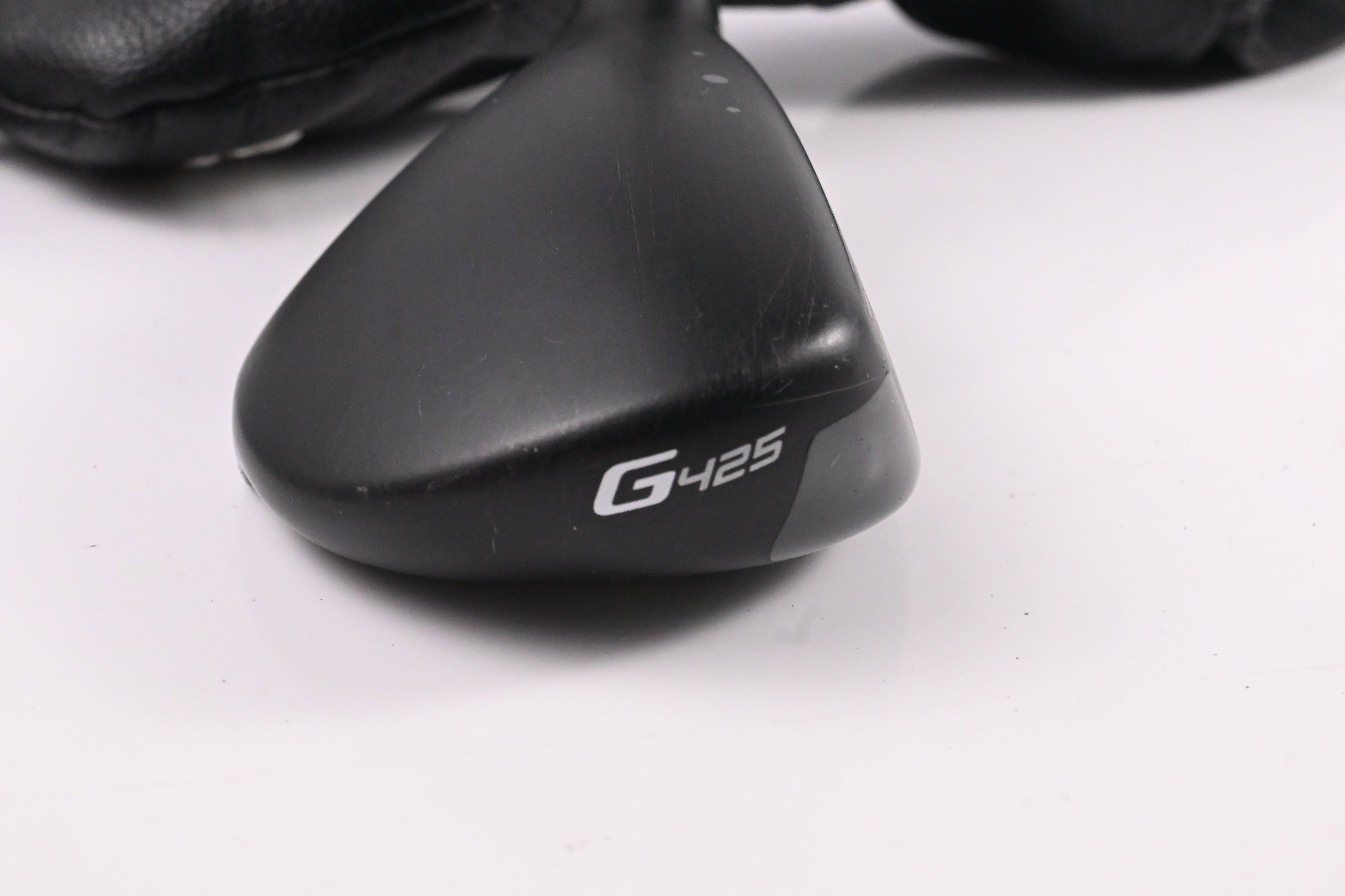 Ping G425 #4 Hybrid / 22 Degree / Regular Flex Ping Alta CB Slate 70 Shaft