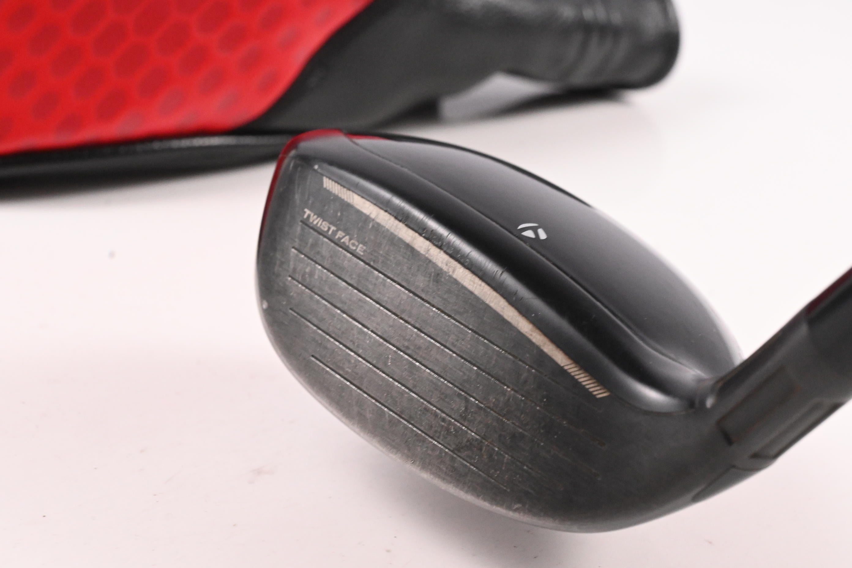 Taylormade Stealth 2 HD #5 Hybrid / 27 Degree / Regular Flex Speeder NX 50 Shaft