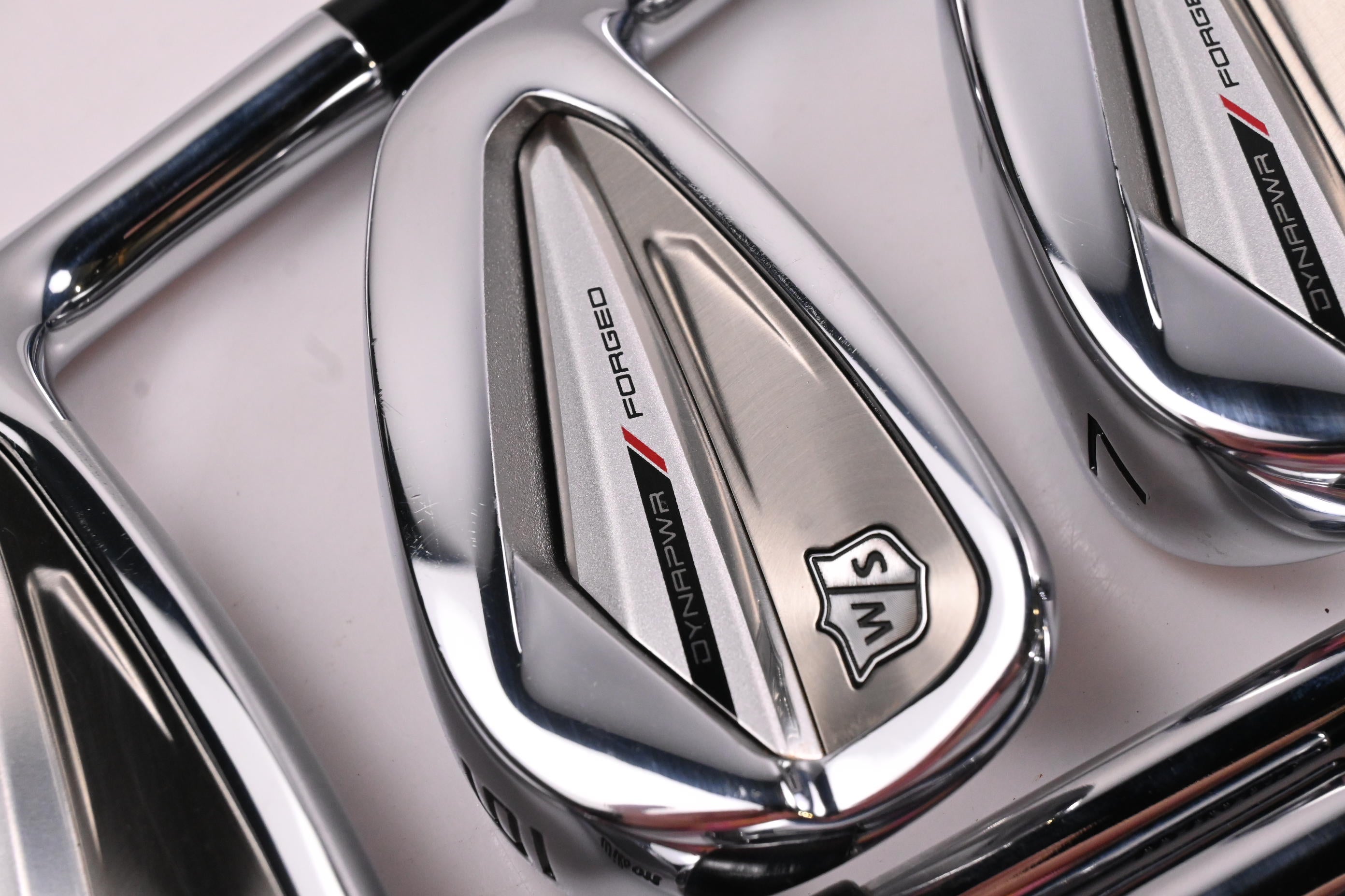 Wilson Dynapwr 2023 Forged Irons / 5-PW+GW / Regular Flex KBS Tour Lite Shafts