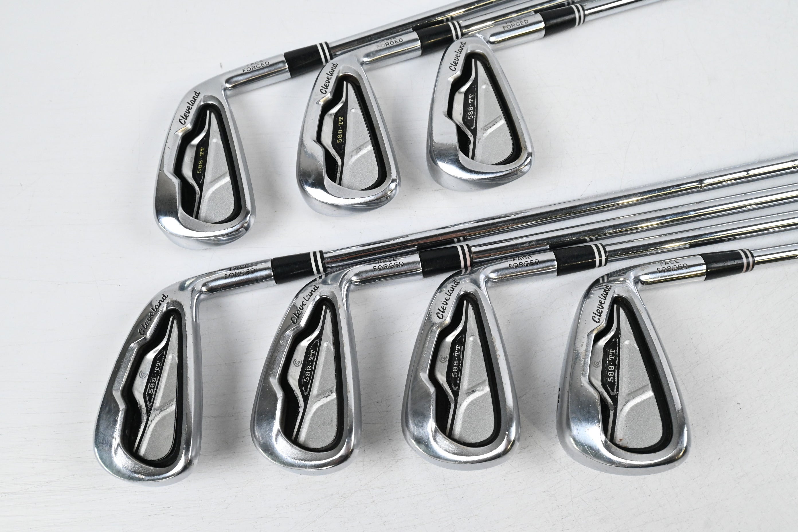 Cleveland 588 TT Irons / 4-PW / Regular Flex N.S.Pro Shafts