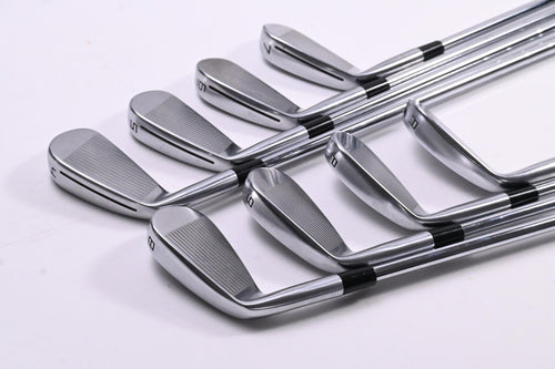 Taylormade P790 2025 Irons / 4-PW+GW / Stiff Flex NS Pro Modus 3 Tour 105 Shafts