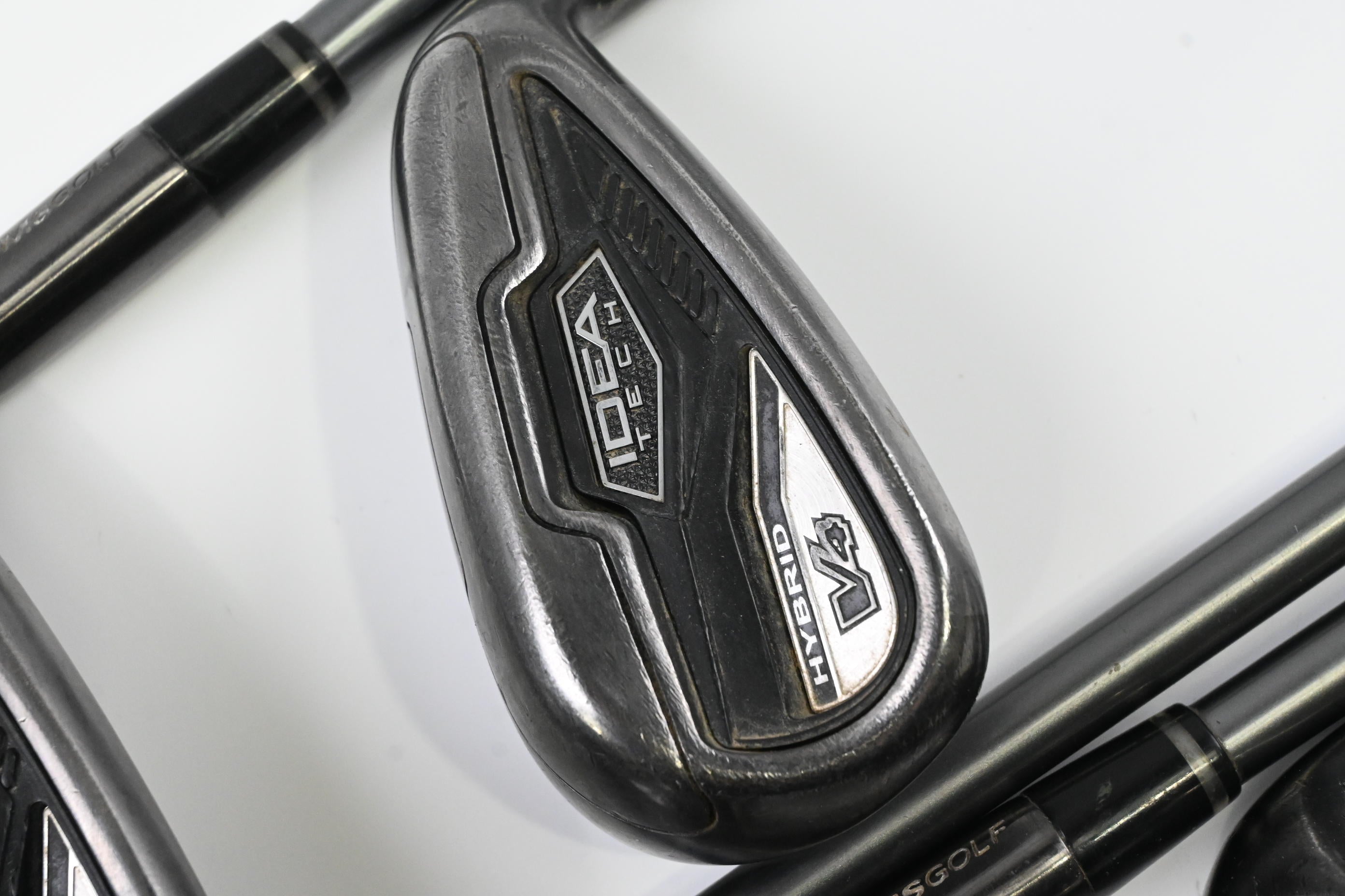 Adams Idea Tech V4 Hybrid Combo Irons / 7-PW+SW / Senior Flex Bassara 55 Shafts
