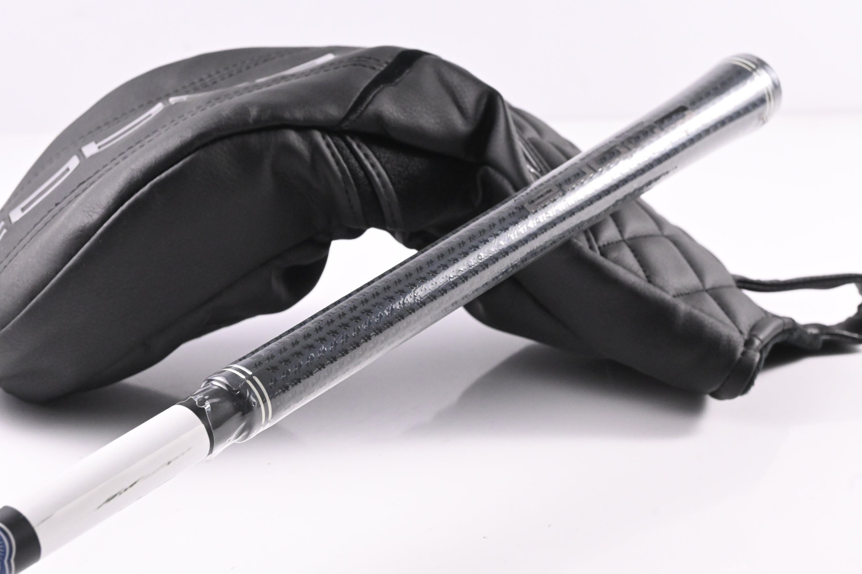 Cobra DS-Adapt MAX-D Driver / 10.5 Degree / Regular Flex Vanquish 4 Shaft