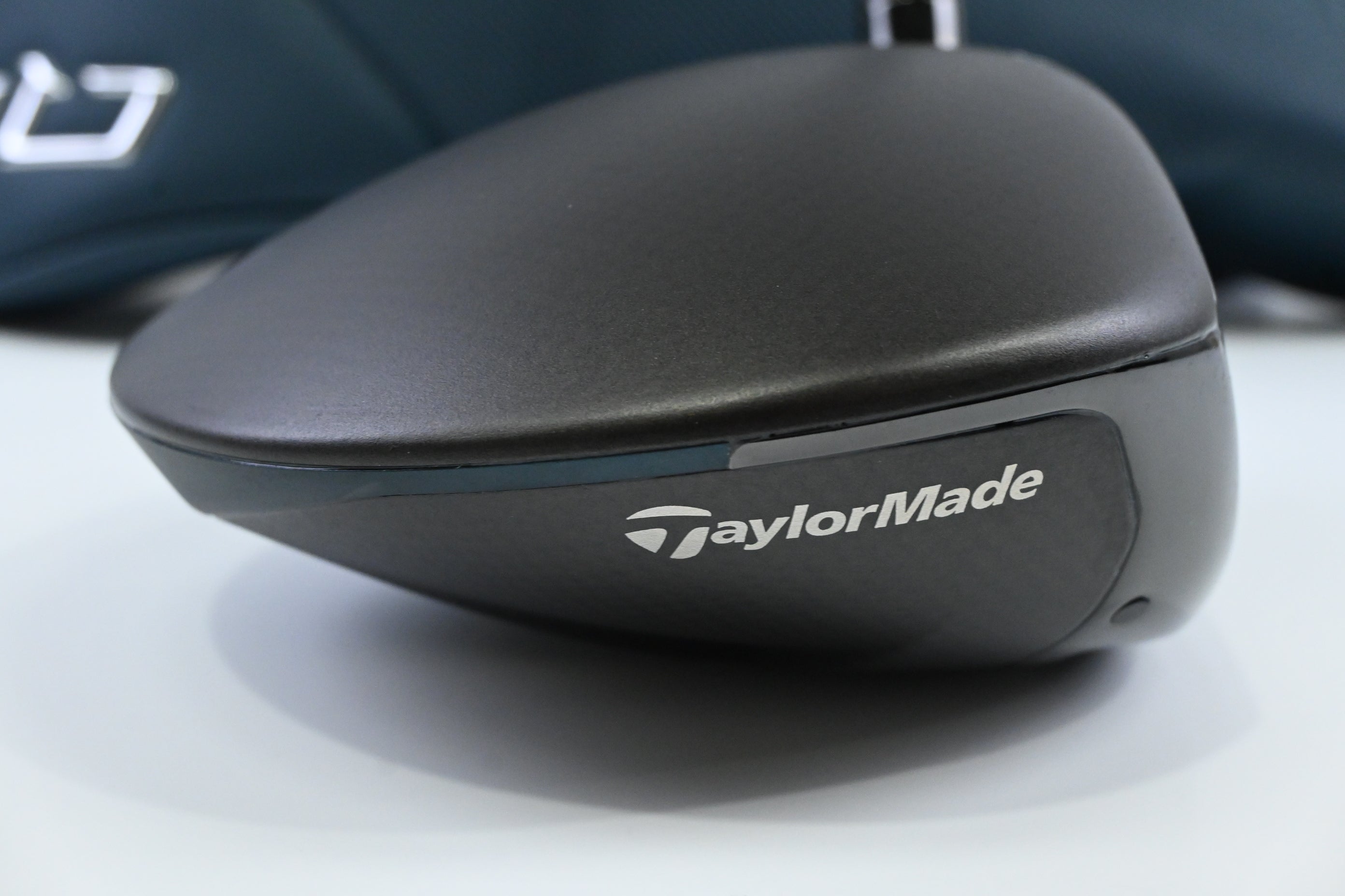 Taylormade Qi4D LS Driver / 9 Degree / Stiff Flex Taylormade Reax Blue 50 Shaft