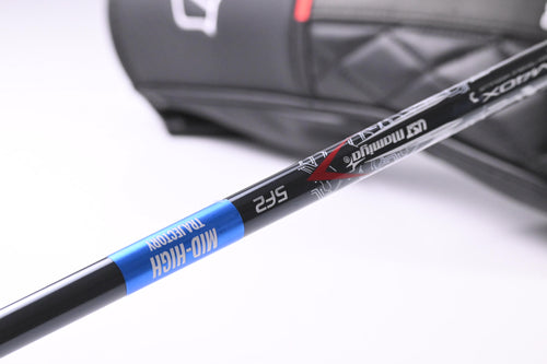 Wilson DYNAPWR Max Driver / 10.5 Degree / Senior Flex UST LIN-Q M40X Red 5