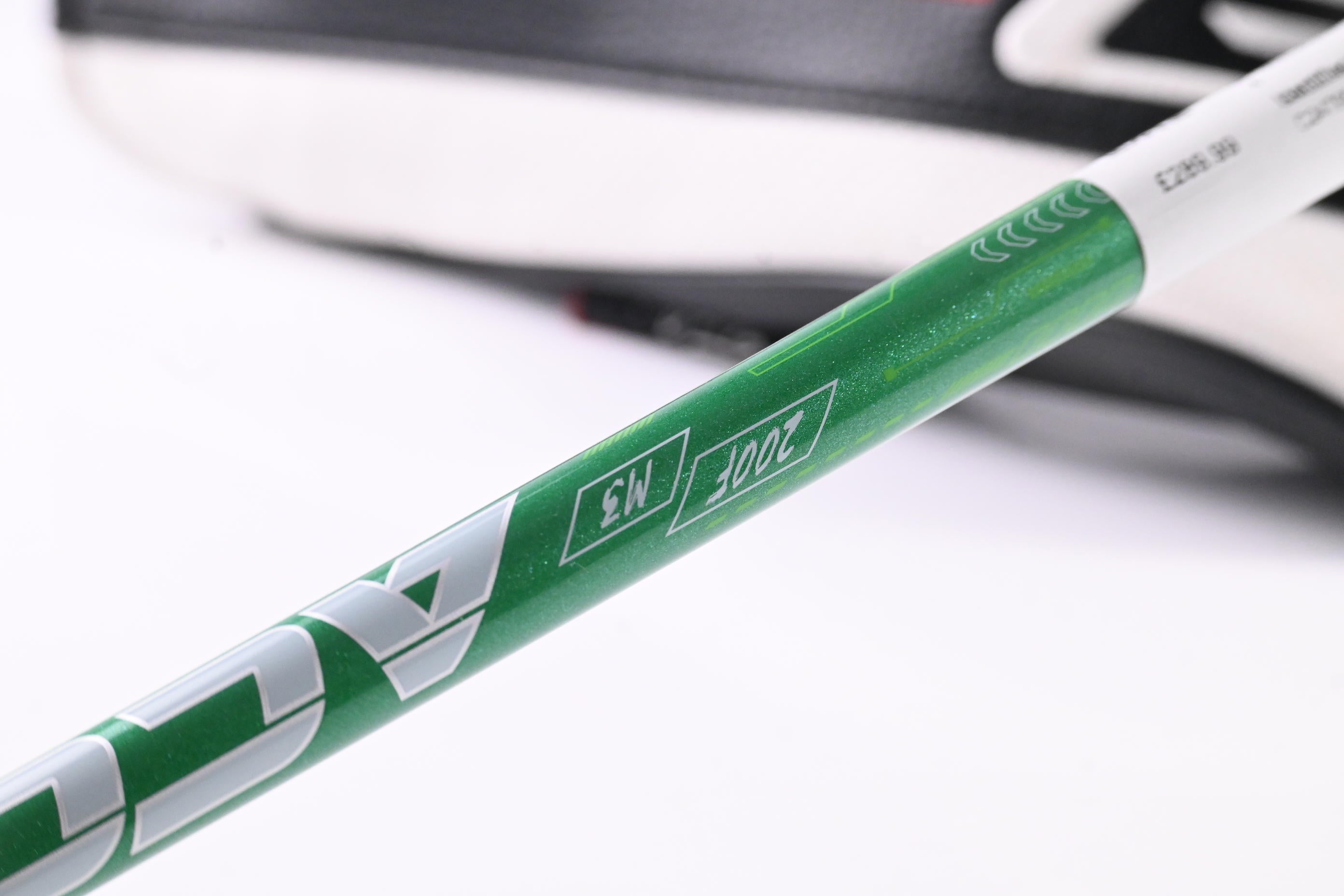 Titleist GT2 #5 Wood / 18 Degree / Regular Flex ACCRA GX Green Shaft