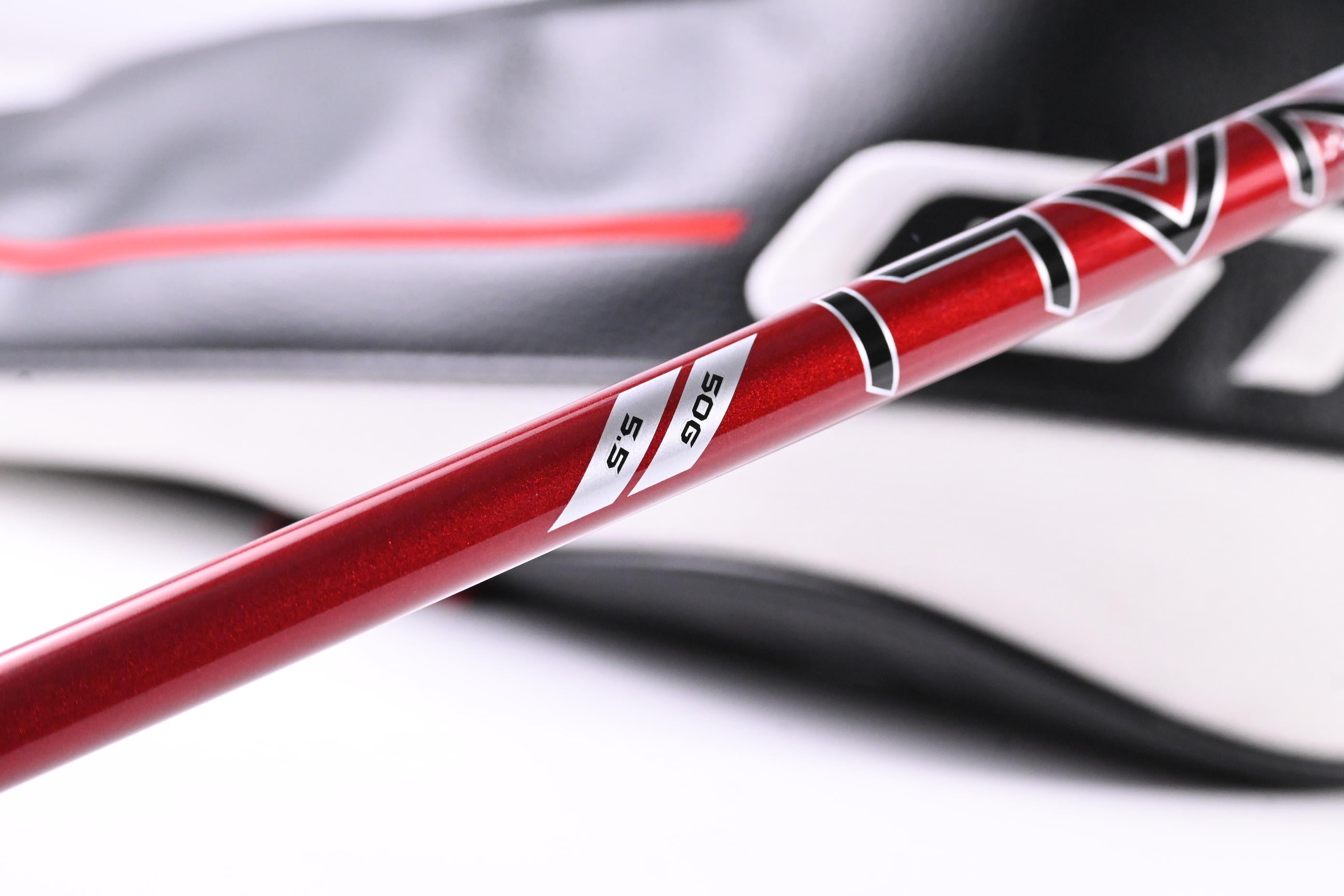 Titleist GT3 Driver / 10 Degree / Regular Flex Denali Red 50 Shaft