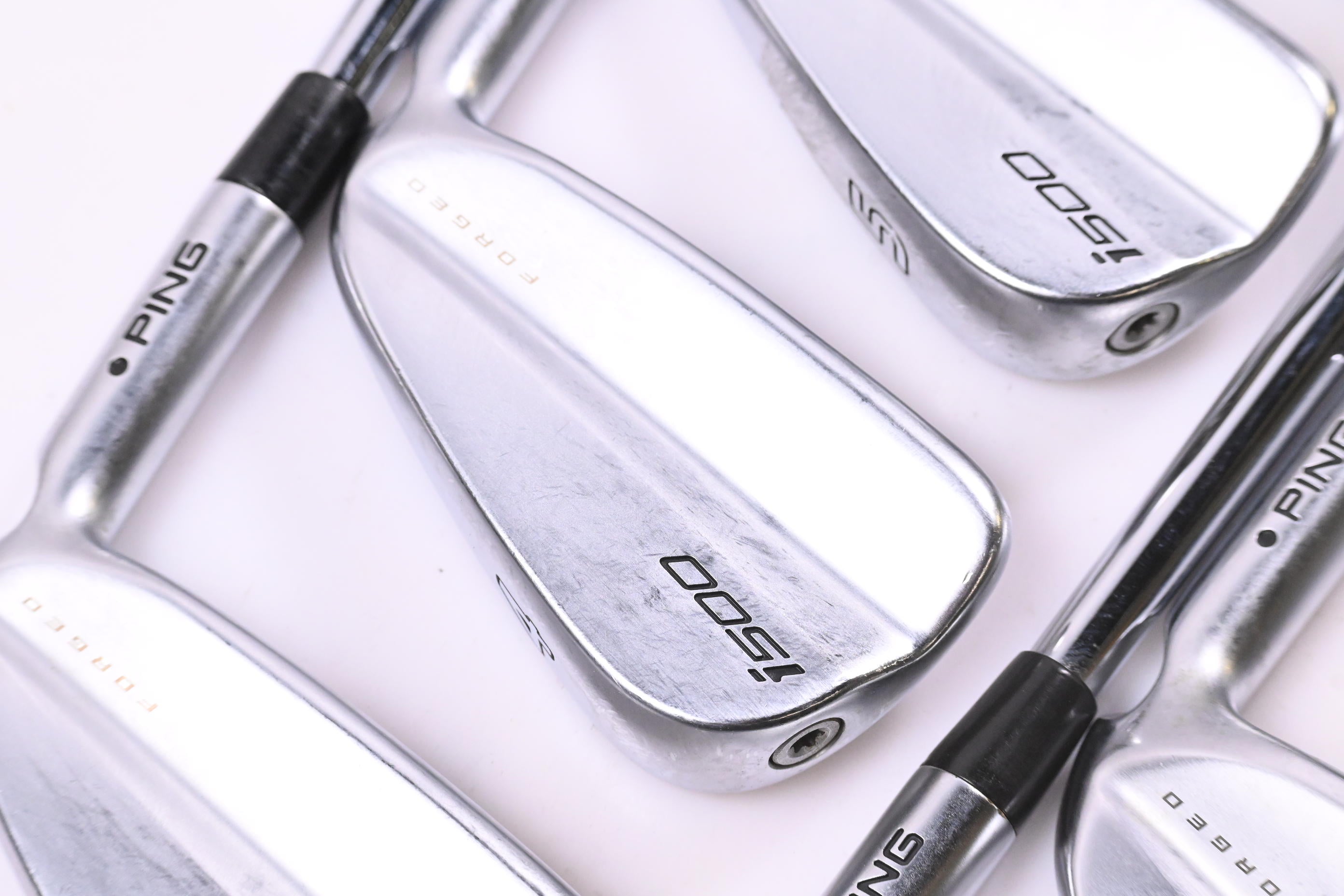 Ping i500 Irons / 3-PW / Black Dot / Regular Flex Dynamic Gold 105 R300 Shafts