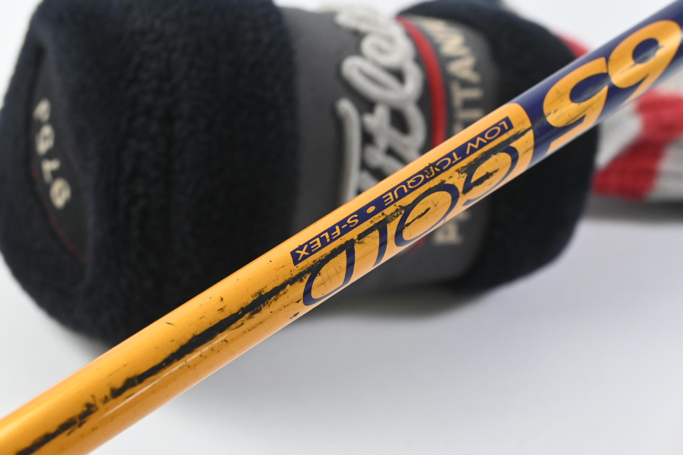 Titleist 975 J Driver / 9.5 Degree / Stiff Flex Proforce Gold 65 Shaft