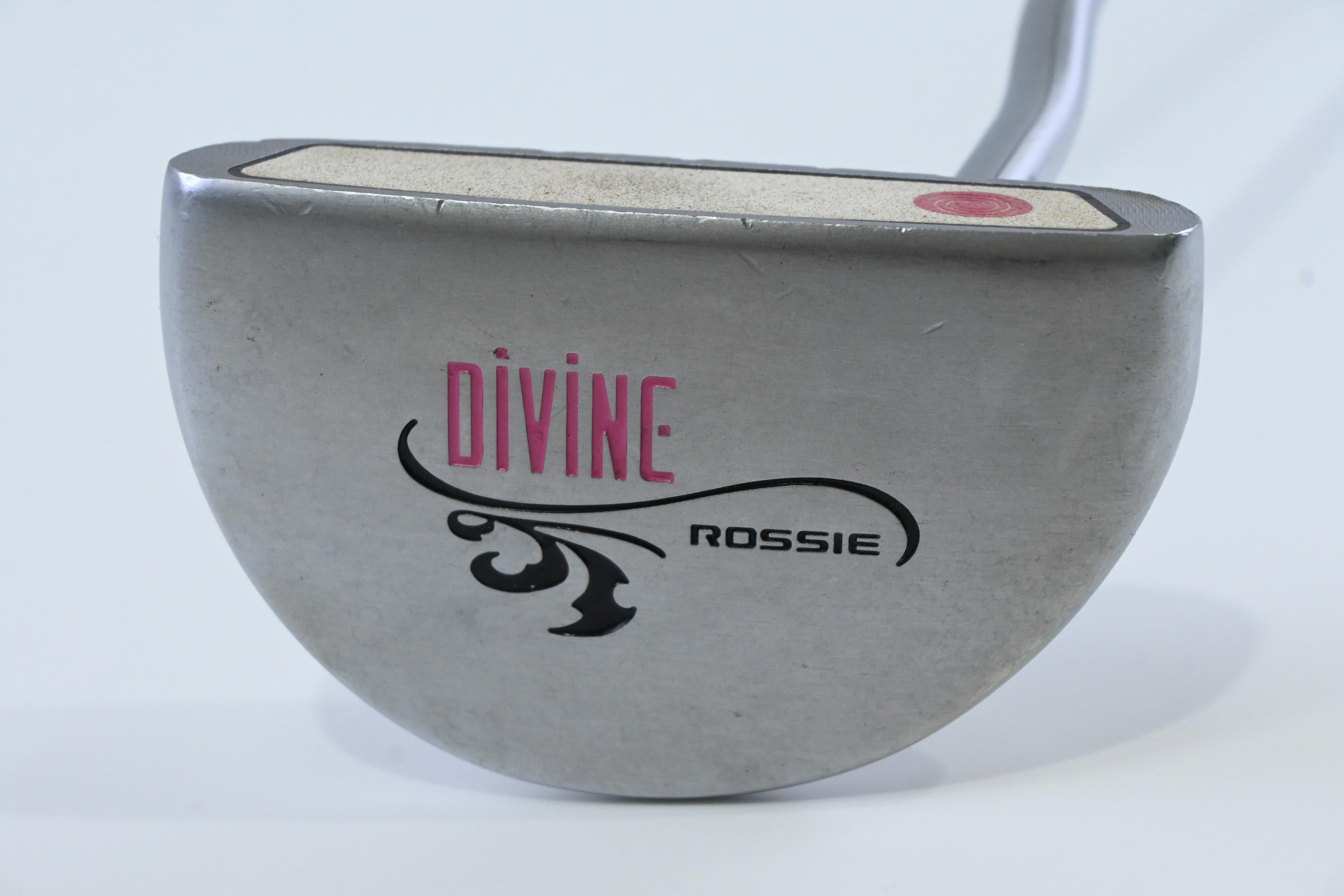 Ladies Odyssey Divine Pink Rossie Putter / 33 Inch