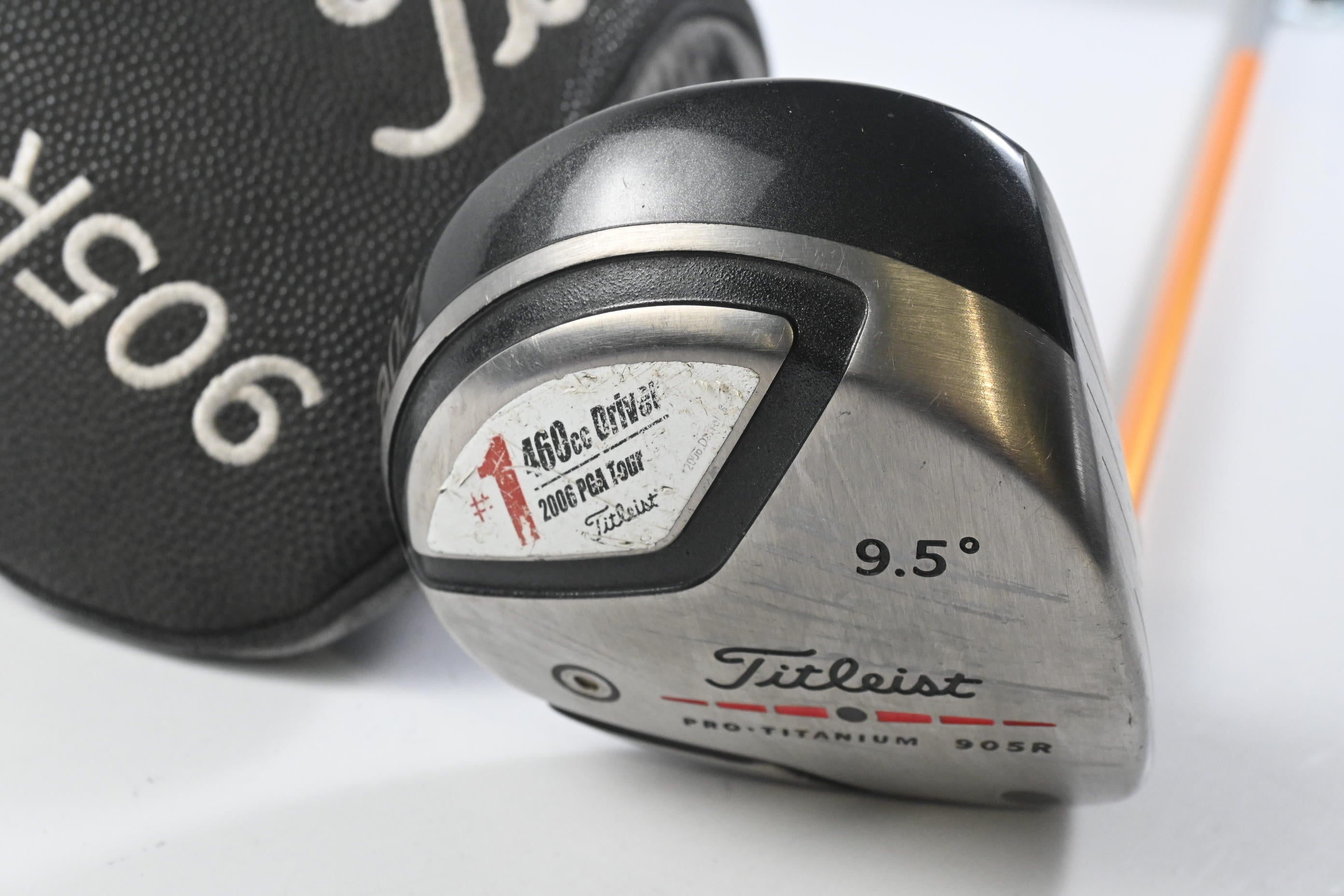 Titleist 905 R Driver / 9.5 Degree / Stiff Flex UST Mamiya Proforce V2 76 Shaft