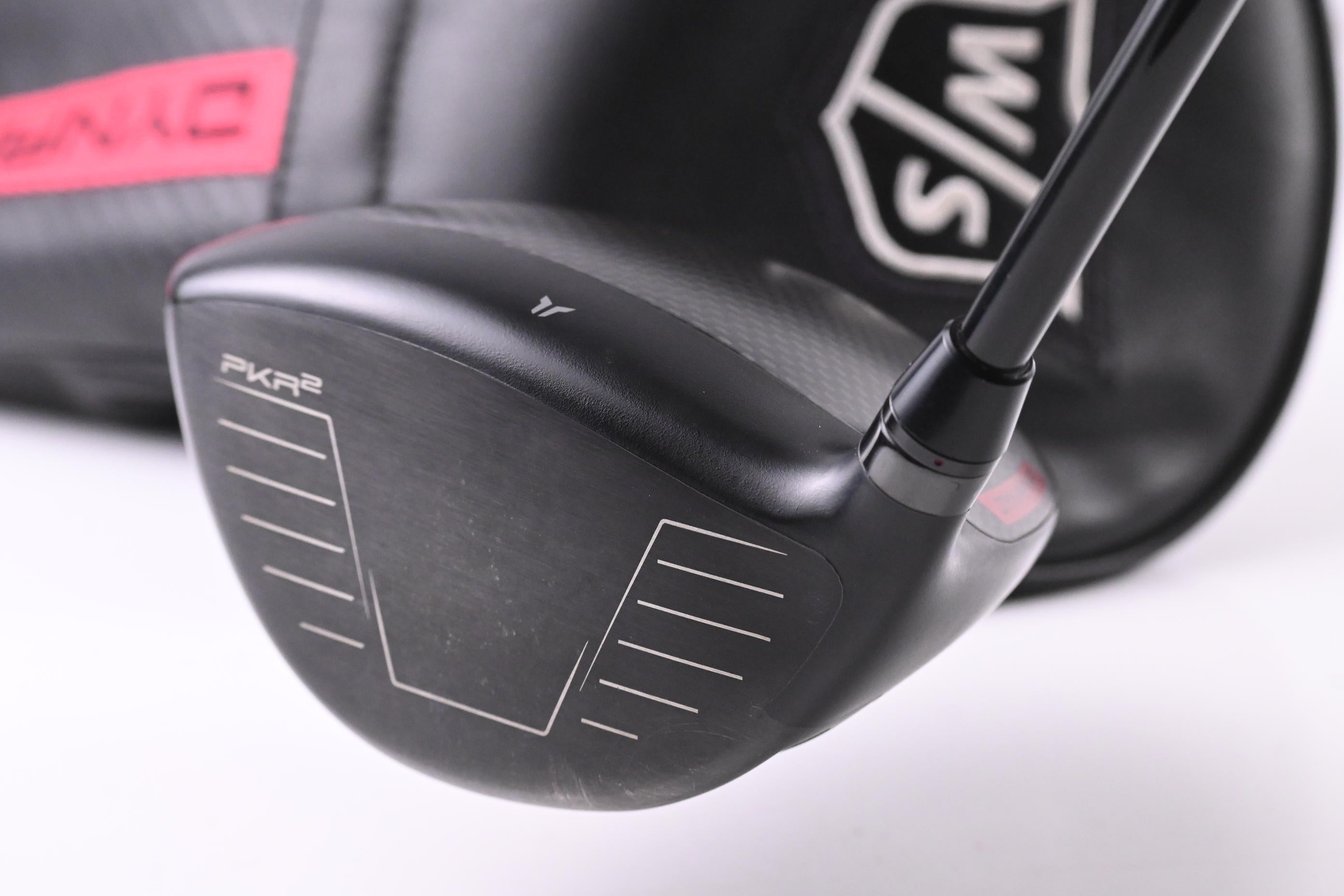 Wilson Dynapower Carbon 2023 Driver / 8 Degree / X-Flex HZRDUS Smoke RDX Black