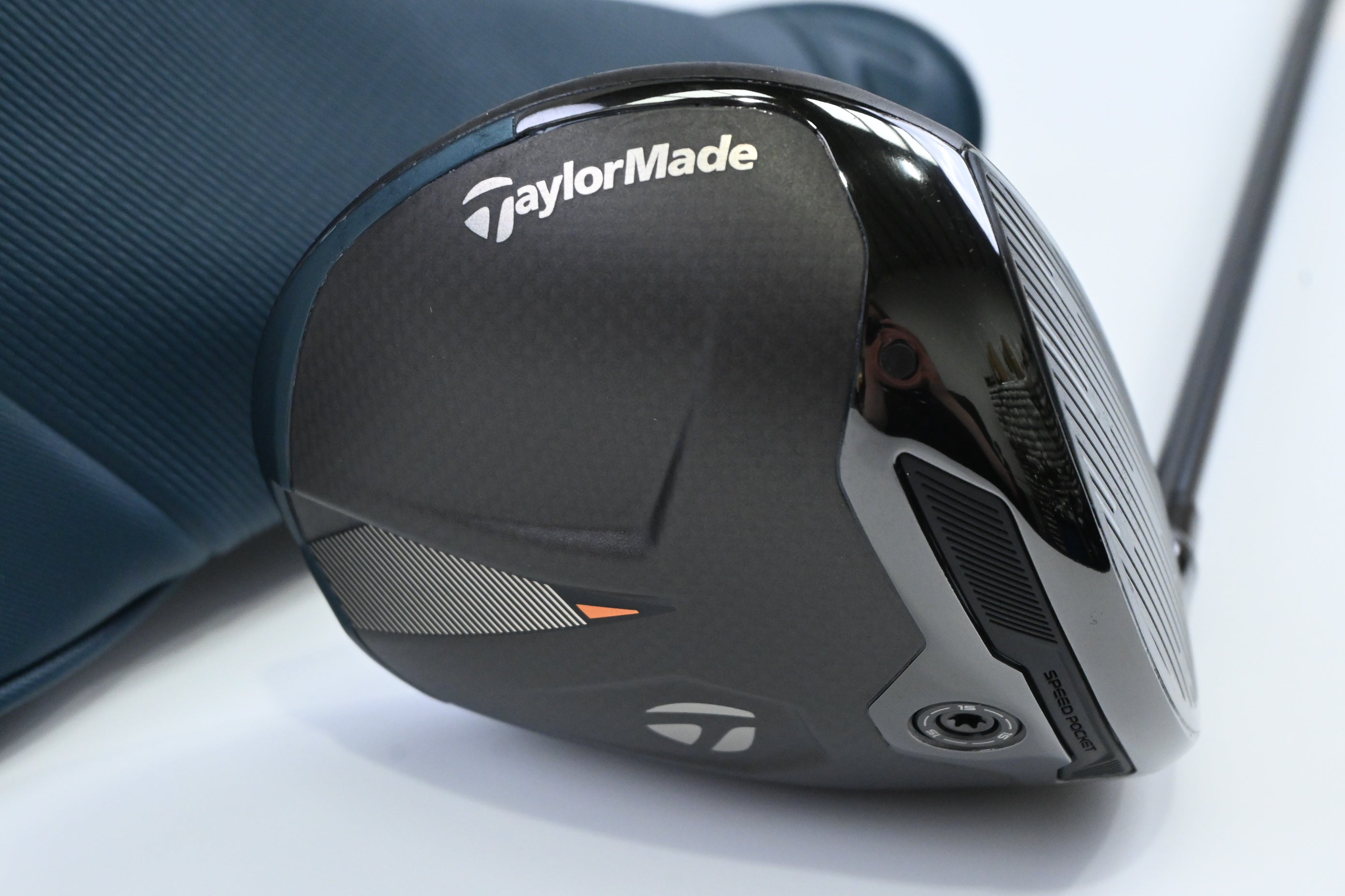 Taylormade Qi4D LS Driver / 9 Degree / Regular Flex Diamana T+ 60 Shaft