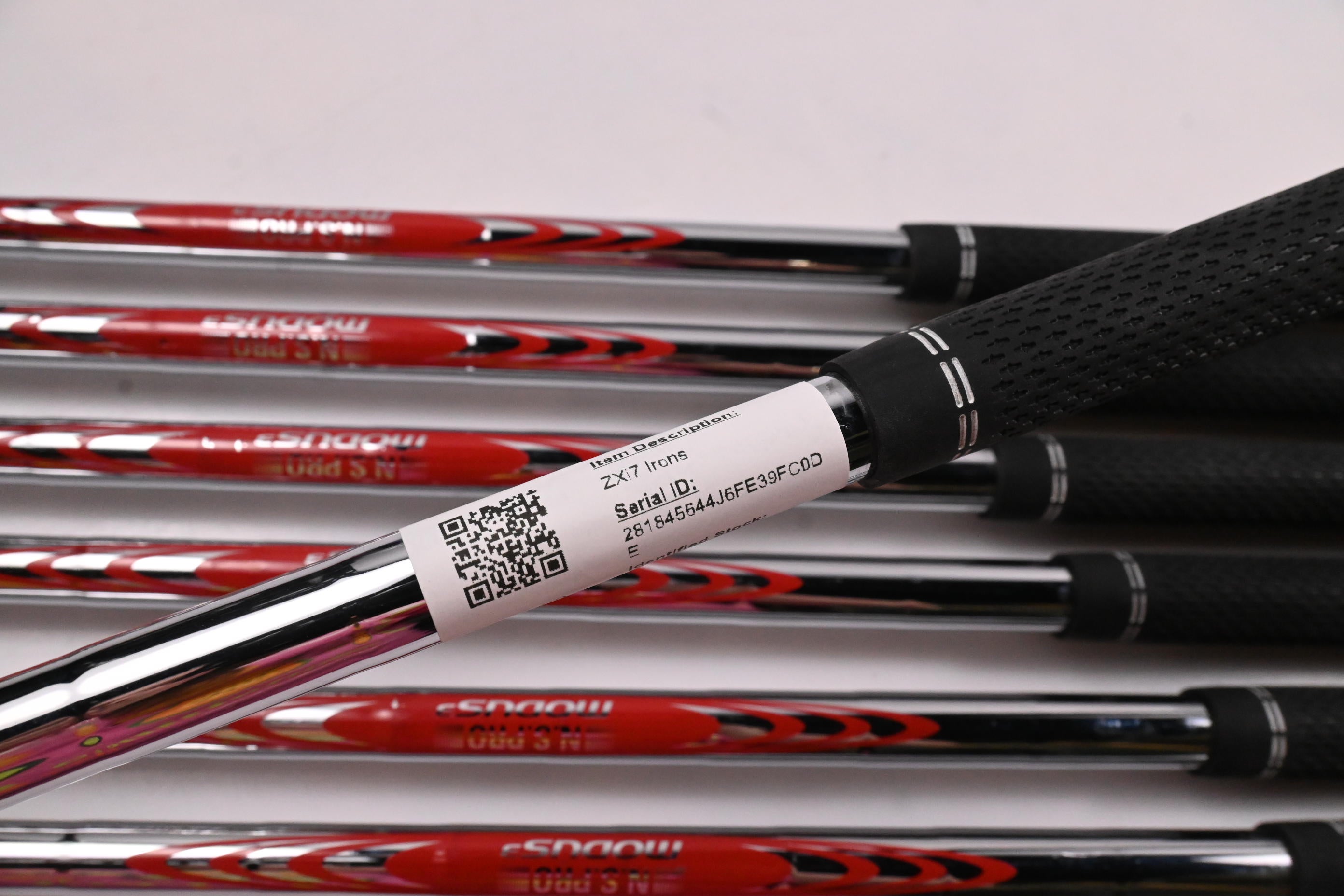 Srixon ZXi7 Irons / 4-PW / Stiff Flex NS Pro Modus 3 Tour 105 Shafts