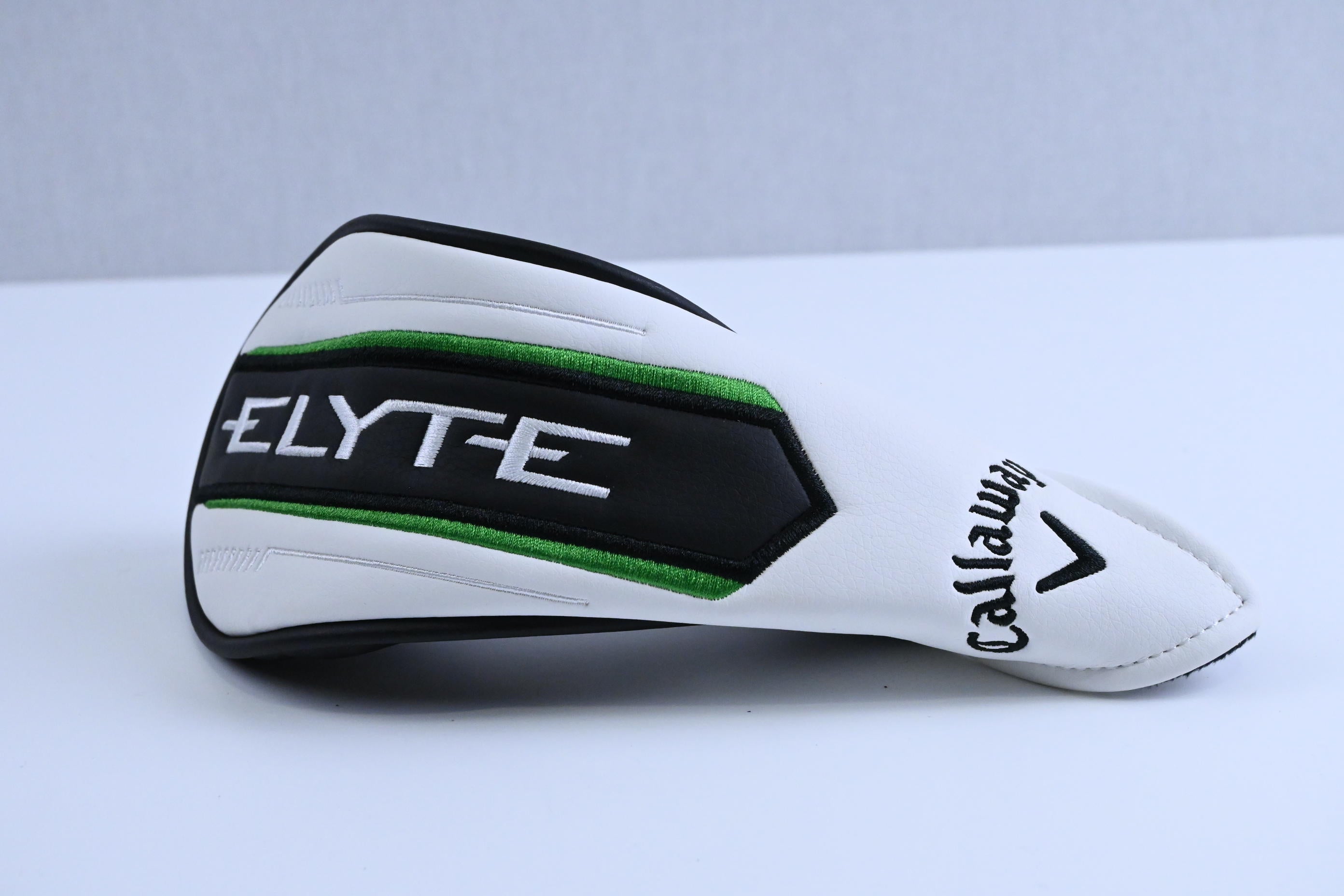 Callaway Elyte #4 Hybrid / 22 Degree / Regular Flex Denali Charcoal 60 Shaft