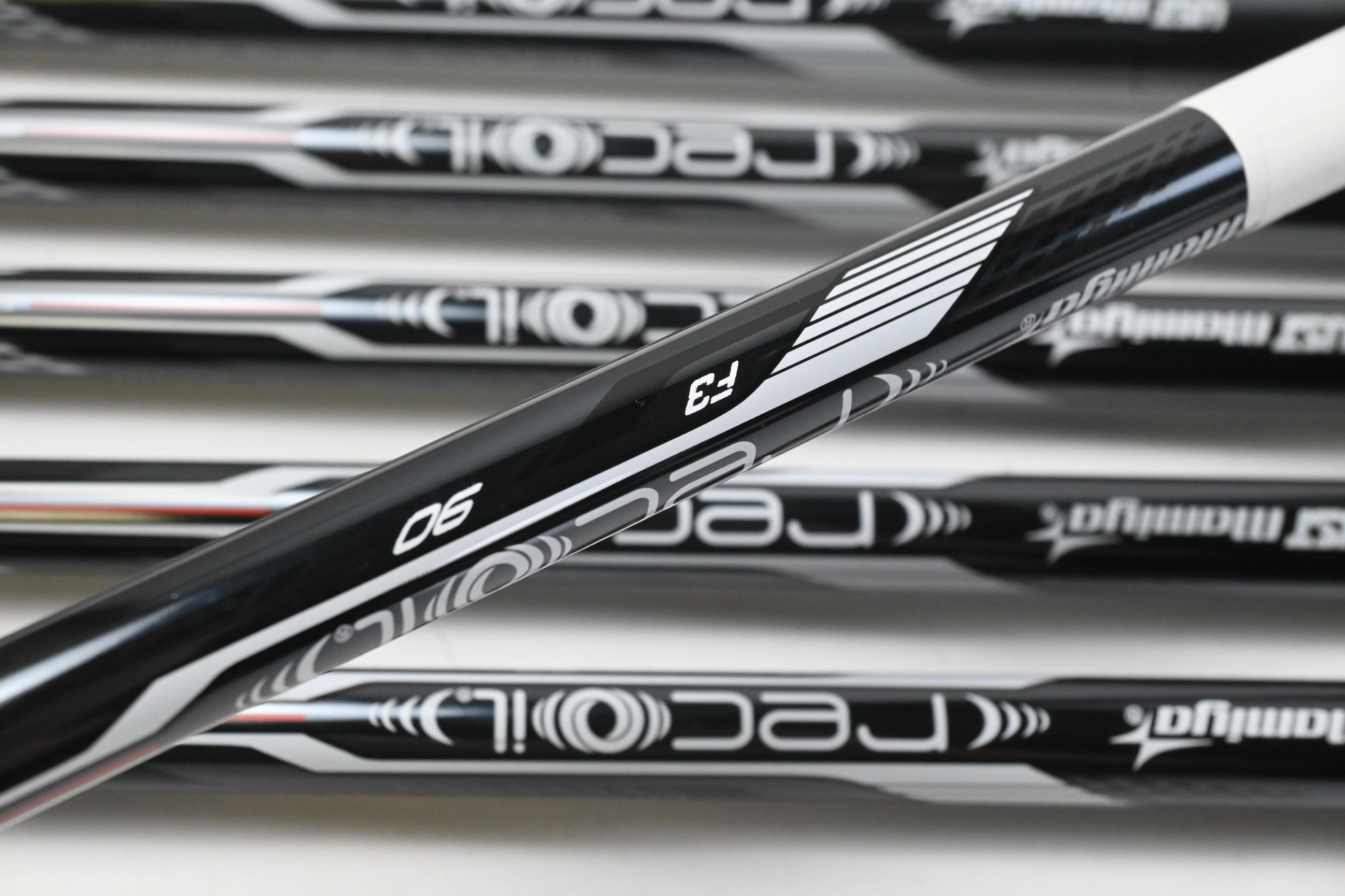 Taylormade P790 2025 Irons / 6-PW+GW / Regular Flex UST Recoil Dart 90 Shafts