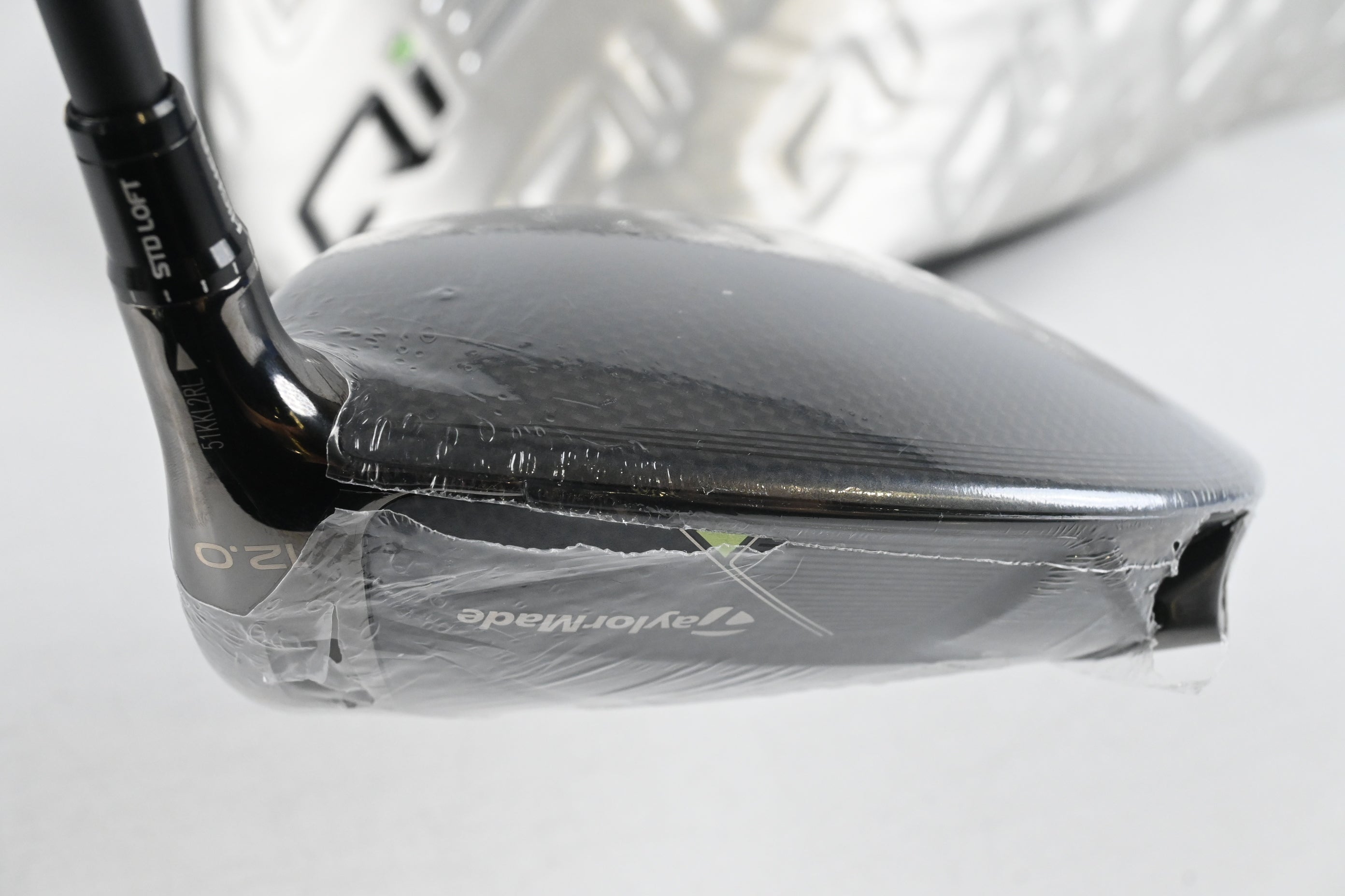 Taylormade Qi35 Driver / 12 Degree / Regular Flex Project Cypher 2.0 50