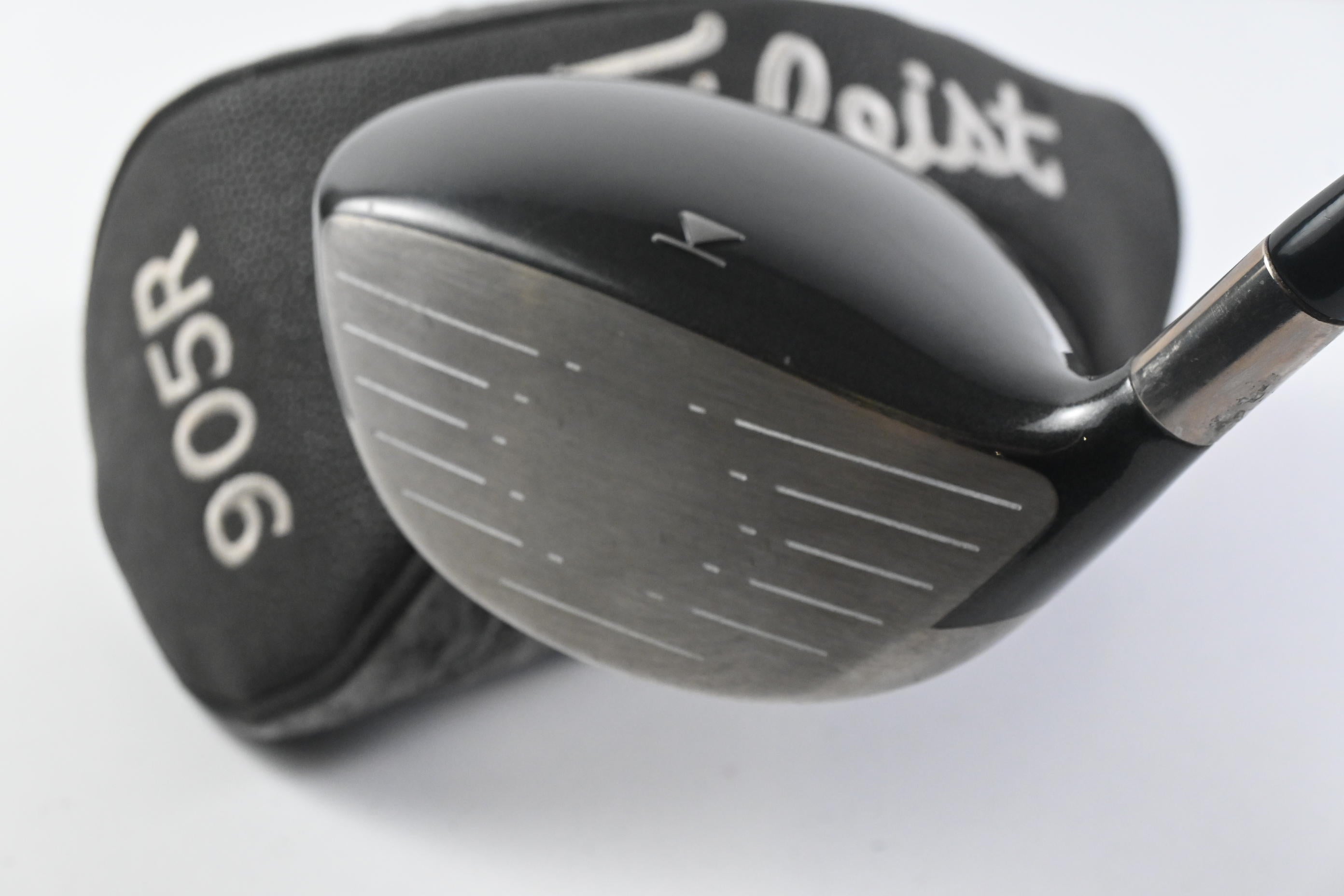 Titleist 905 R Driver / 9.5 Degree / Stiff Flex UST Mamiya Proforce V2 76 Shaft