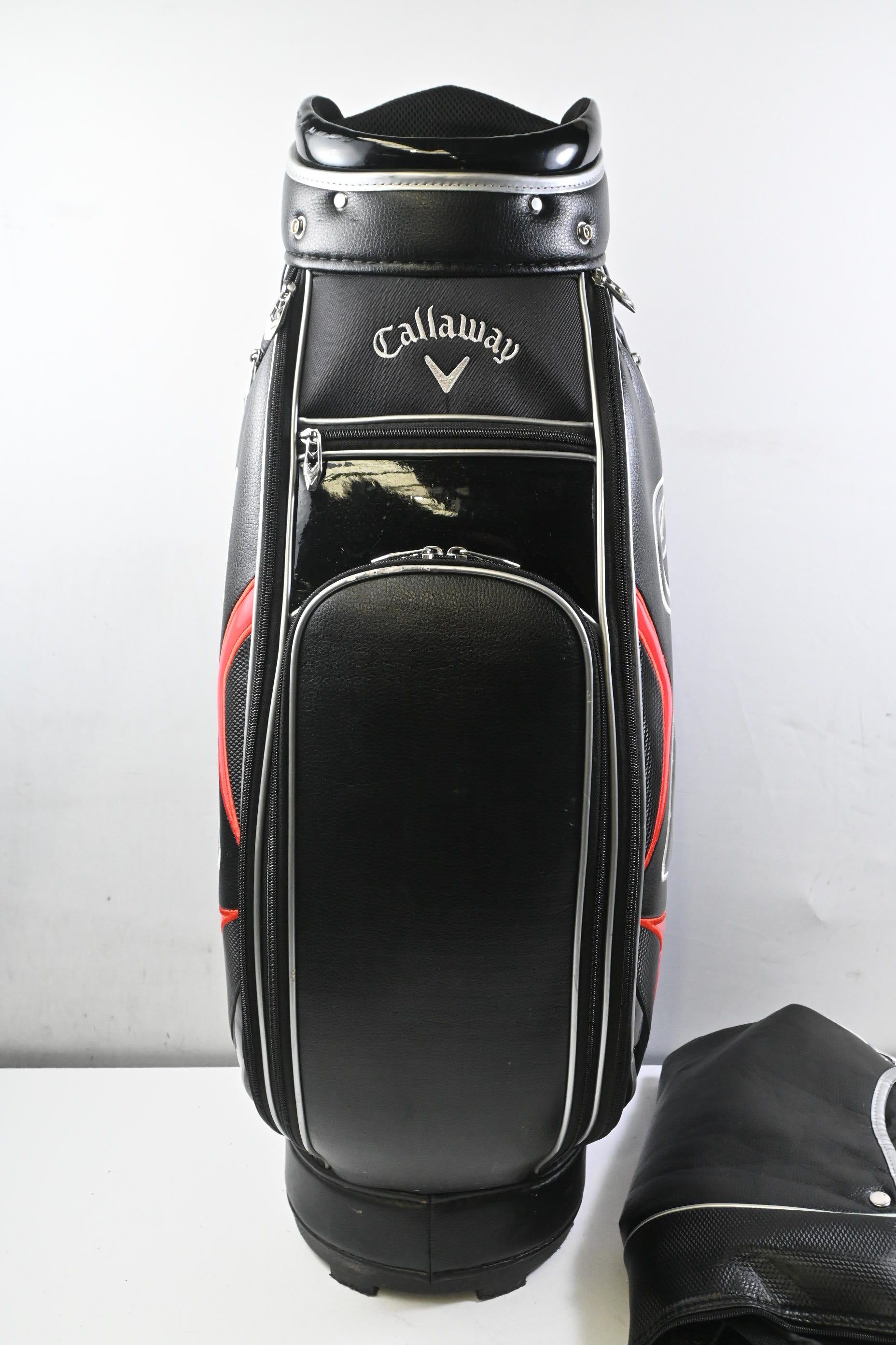 Callaway X Hot Tour Bag / 4-Way Divider / Black & Red