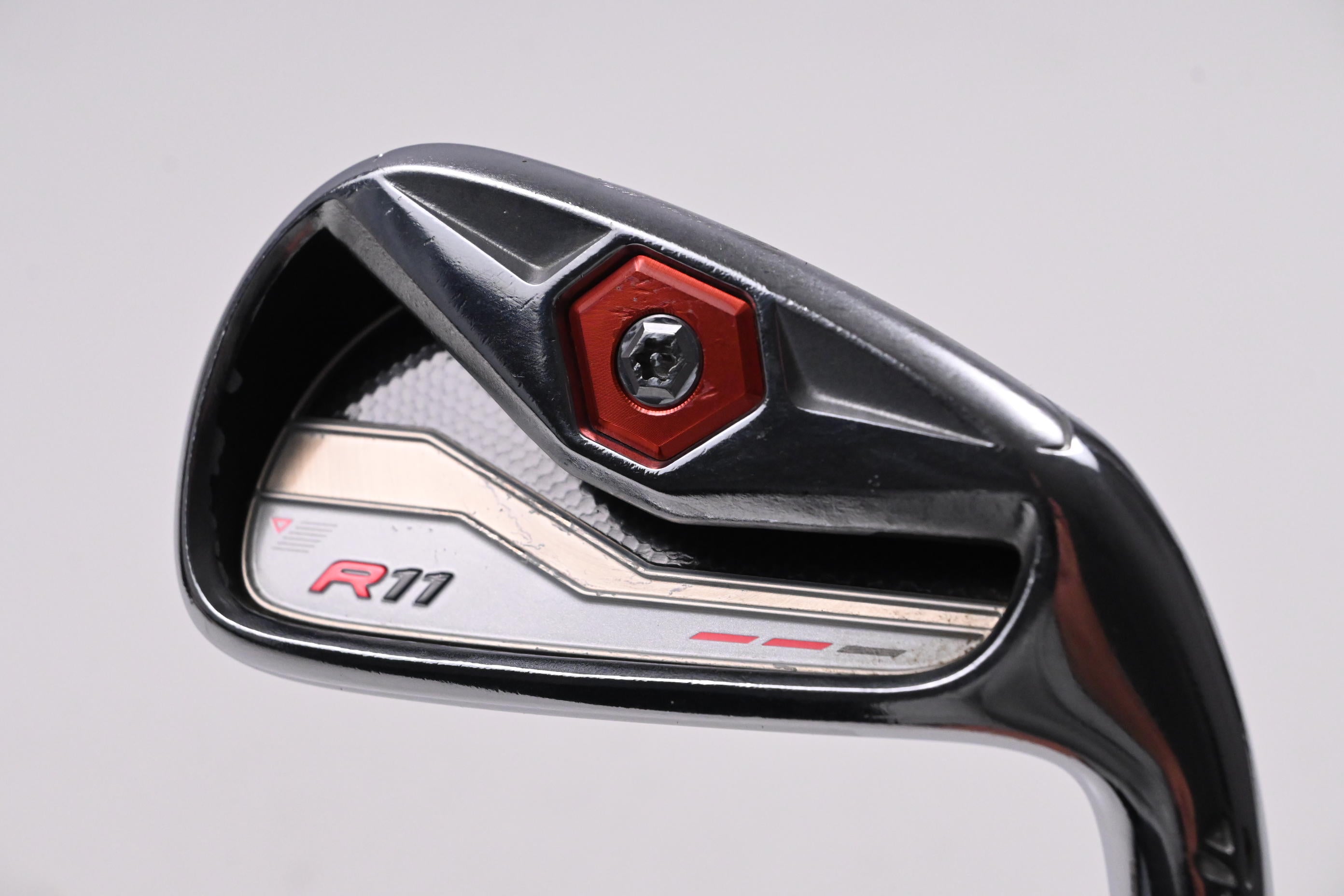 Taylormade R11 #4 Iron / 21 Degree / Regular Plus Flex Project X Steel Shaft