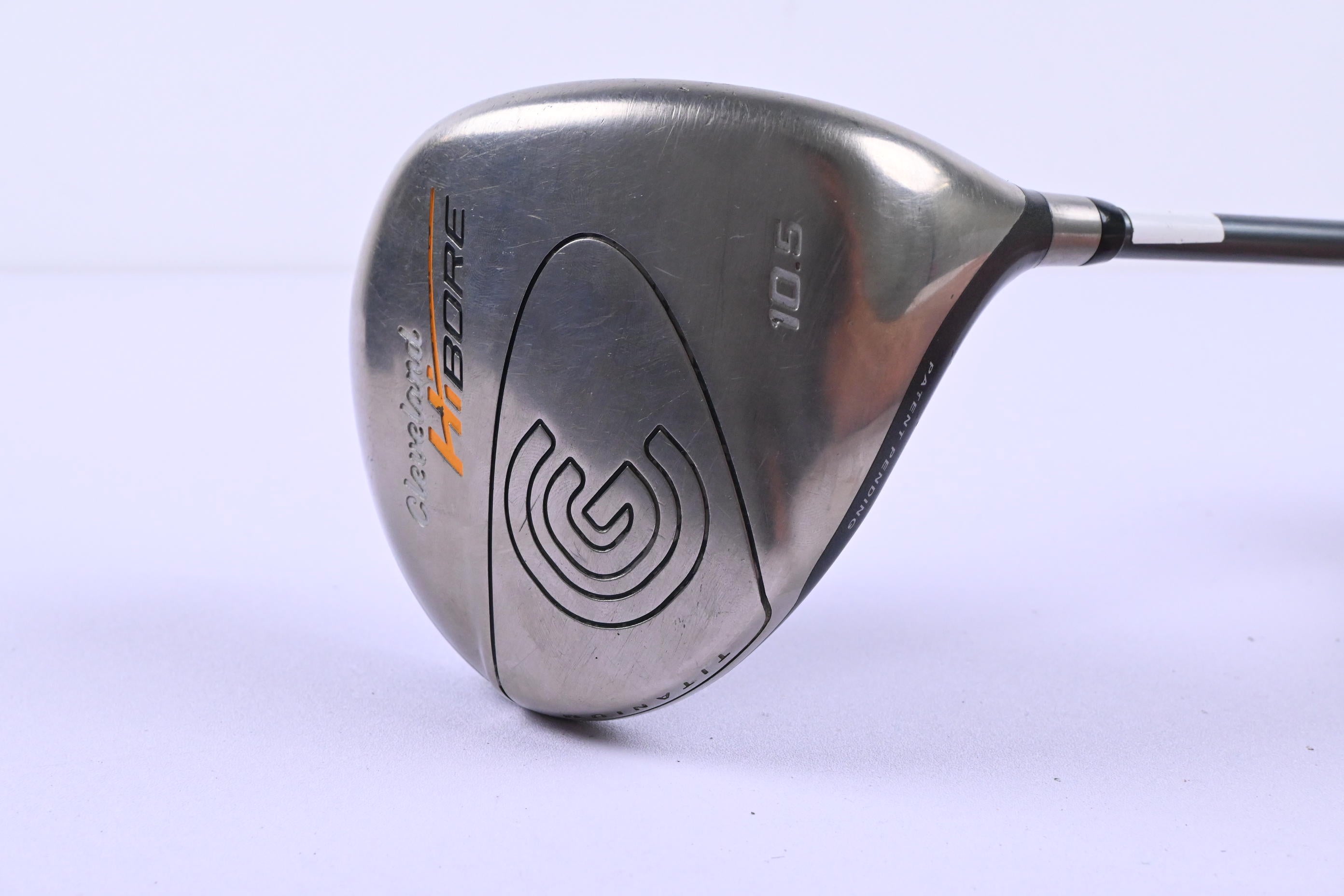 Cleveland HiBore Driver / 10.5 Degree / Regular Flex Fujikura 55 Shaft