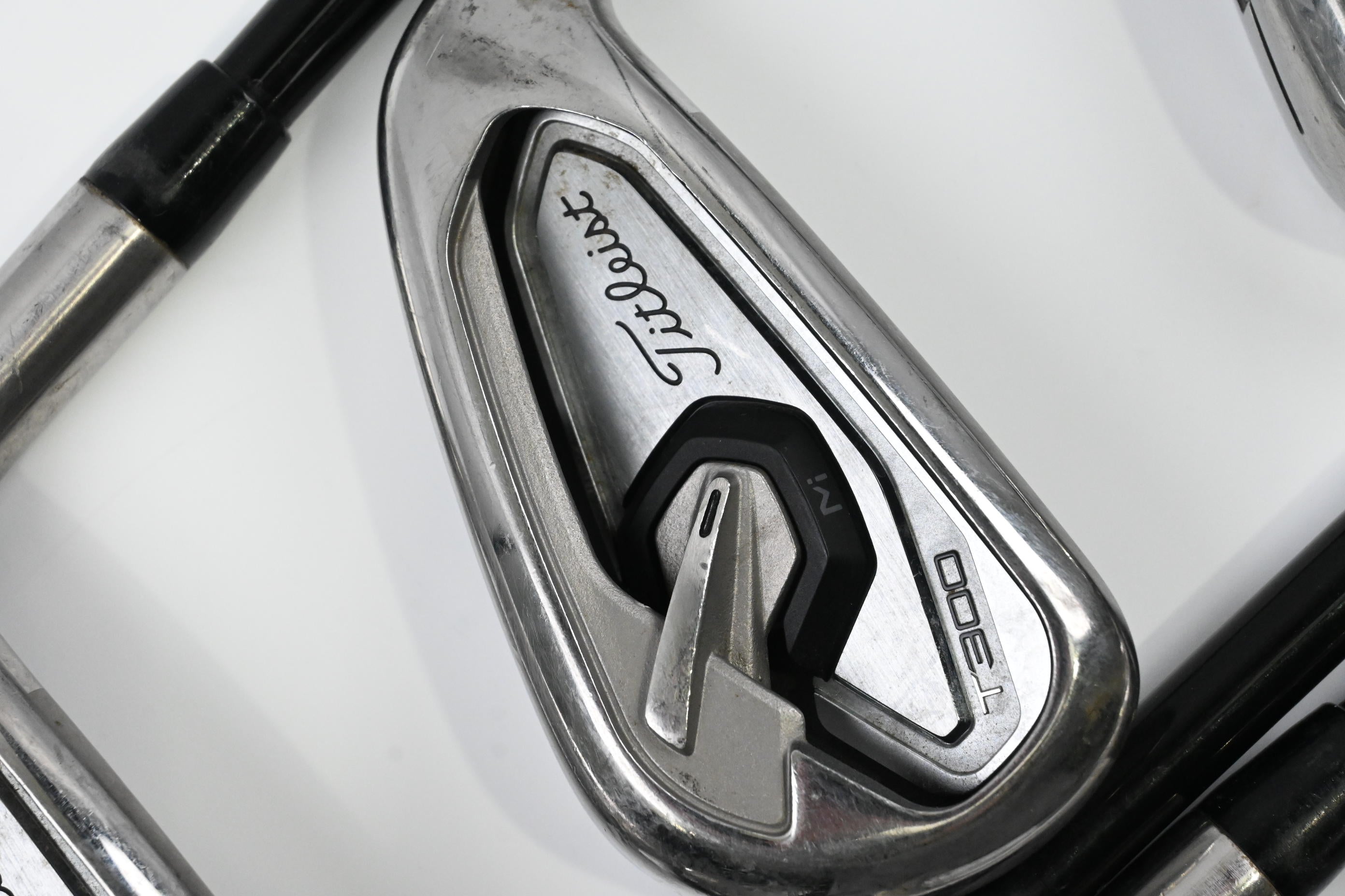 Titleist T300 2021 Irons / 5-PW+GW / Regular Flex Tensei AV Red Shafts