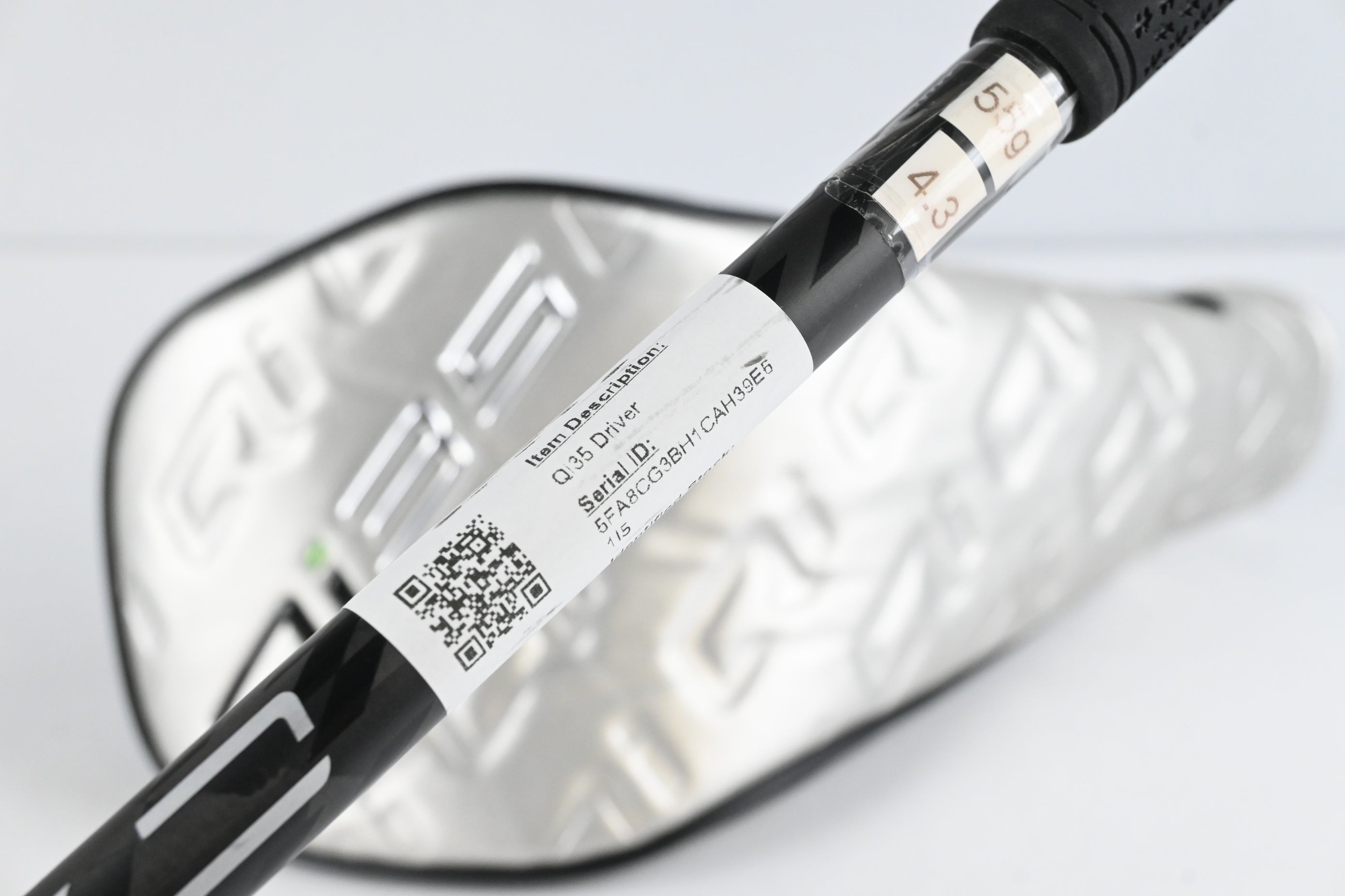 Taylormade Qi35 Driver / 12 Degree / Regular Flex Project Cypher 2.0 50