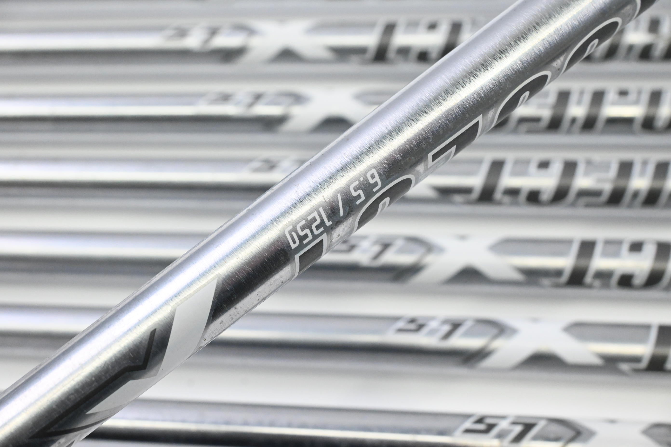 Mizuno Pro 221 Irons / 3-PW / X-Flex Project X LS 125 Shafts