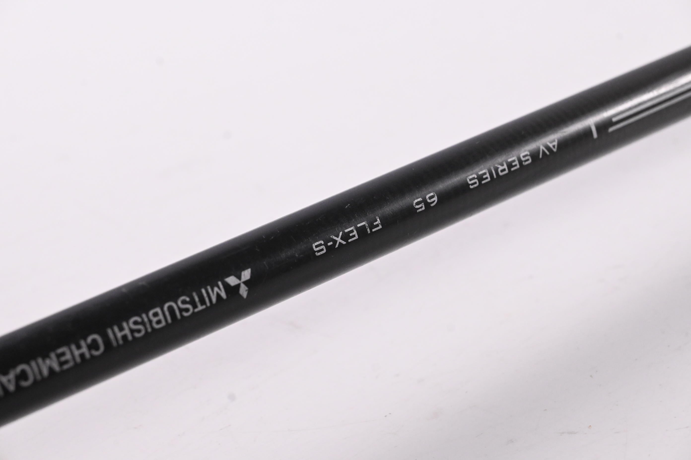 Cobra LTDx Driver / 9 Degree / Stiff Flex Tensei AV Raw White 65 Shaft