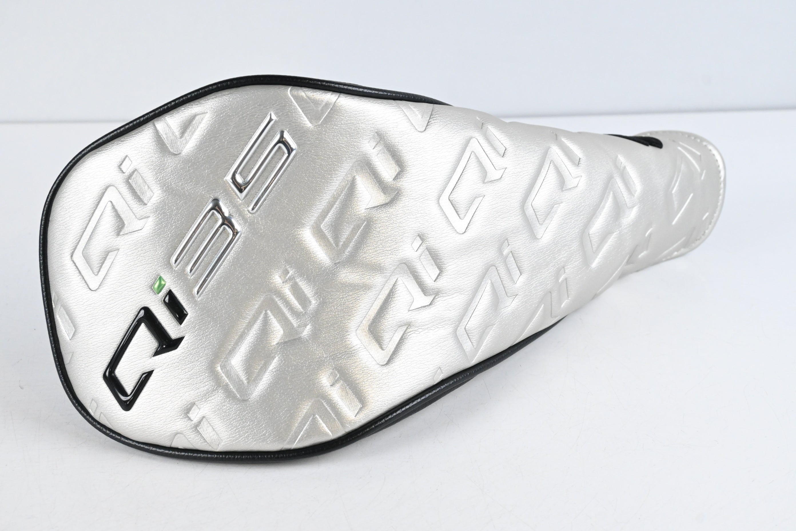 Taylormade Qi35 Driver / 12 Degree / Regular Flex Project Cypher 2.0 50