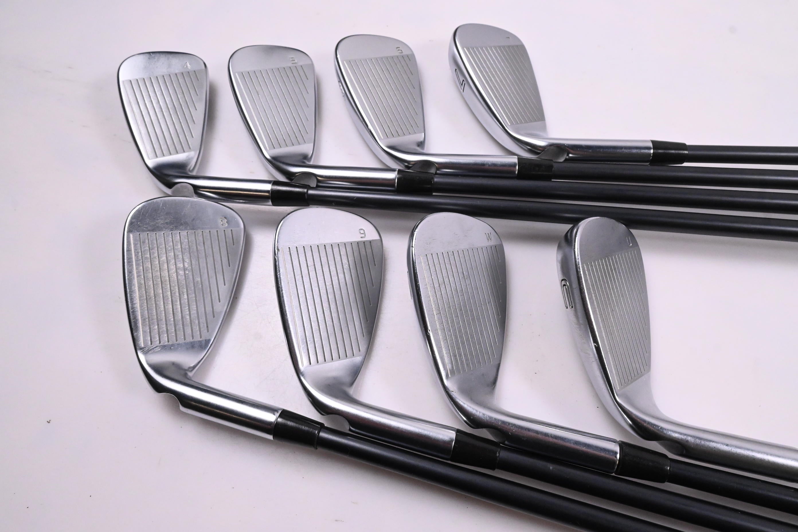 Ping G410 Irons / 4-PW+UW / Black Dot / Senior Flex Ping ALTA CB Red AWT Shafts